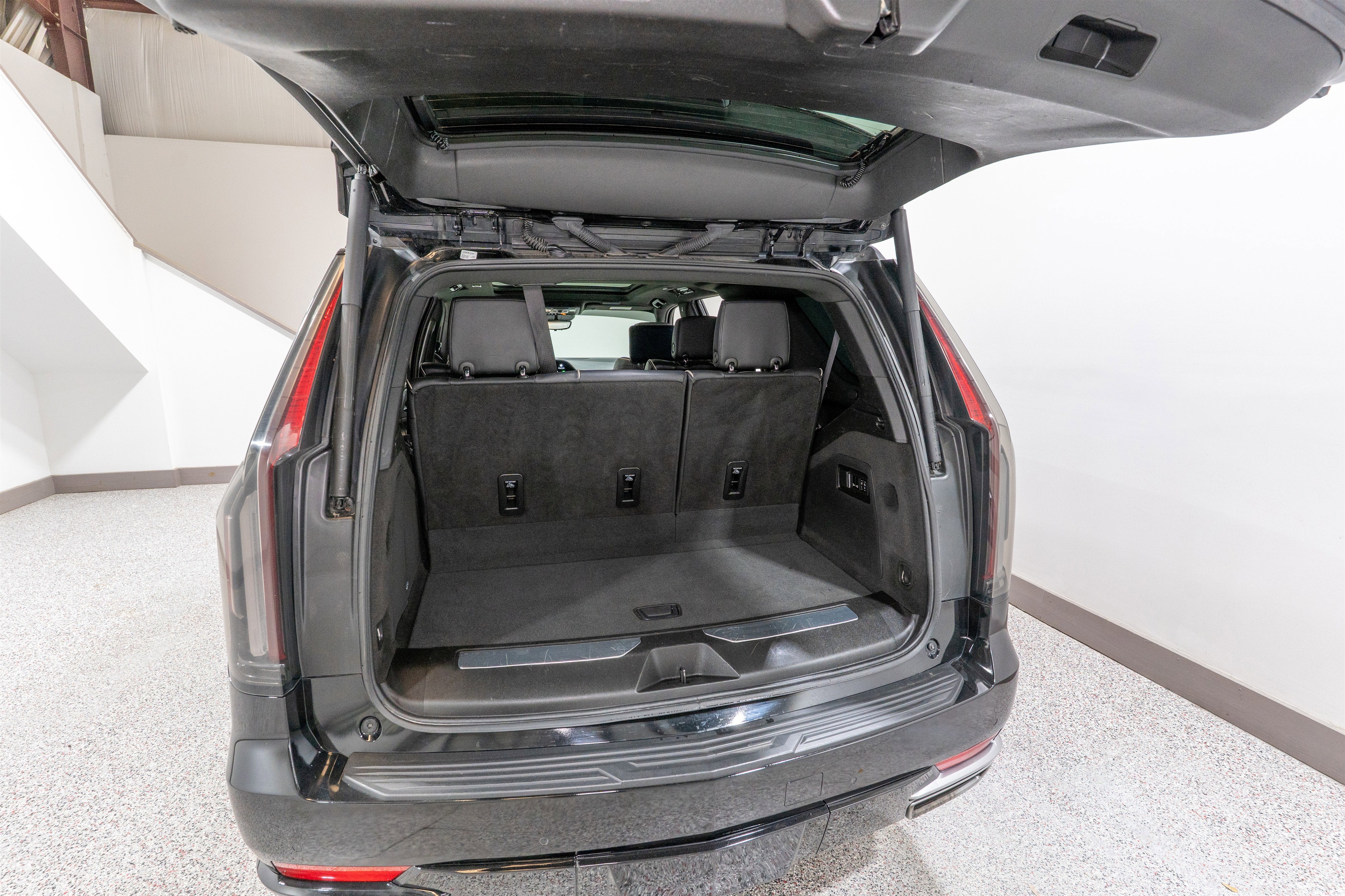 2023 Cadillac Escalade 4WD Sport