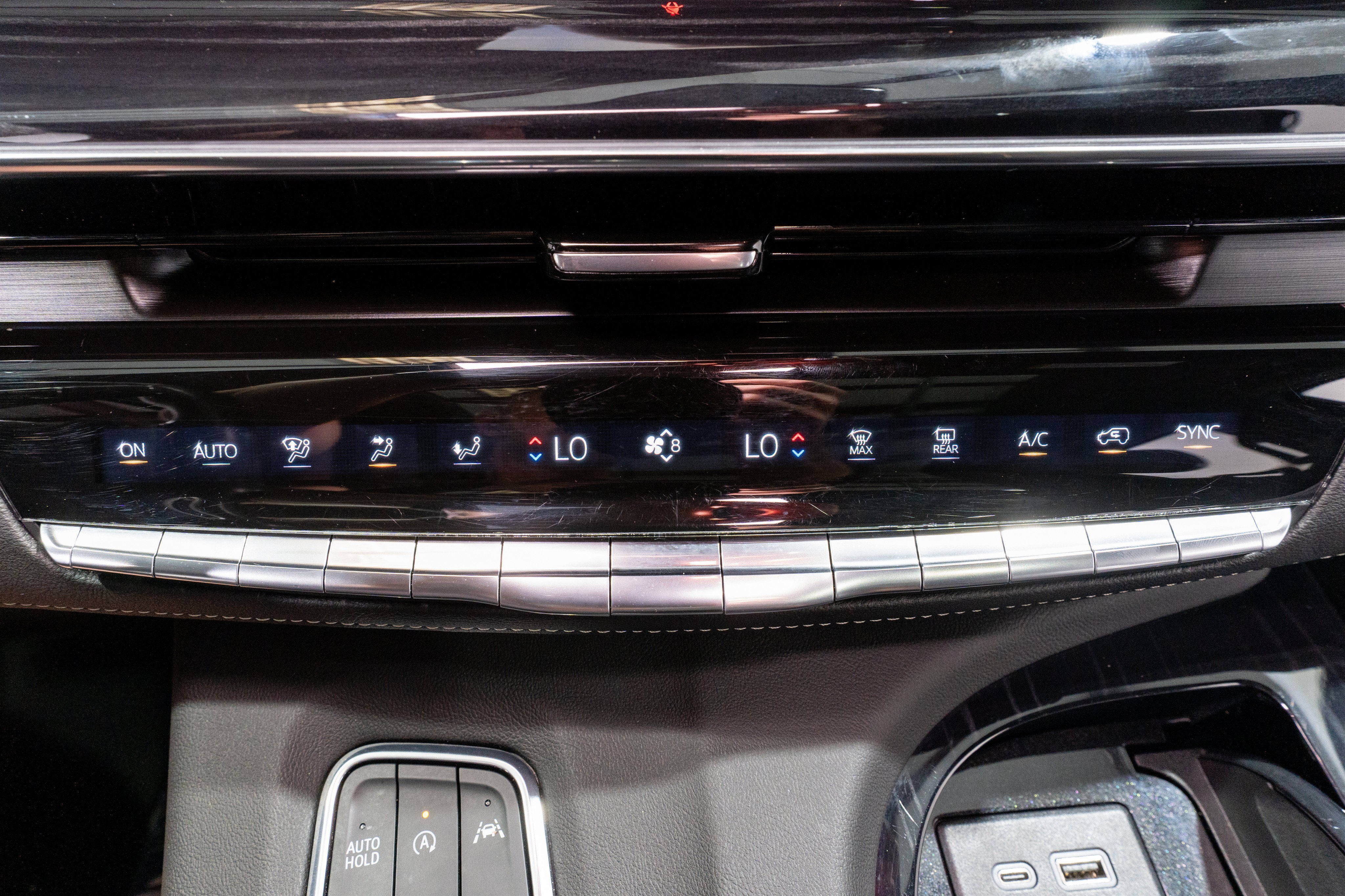 2023 Cadillac Escalade 4WD Sport