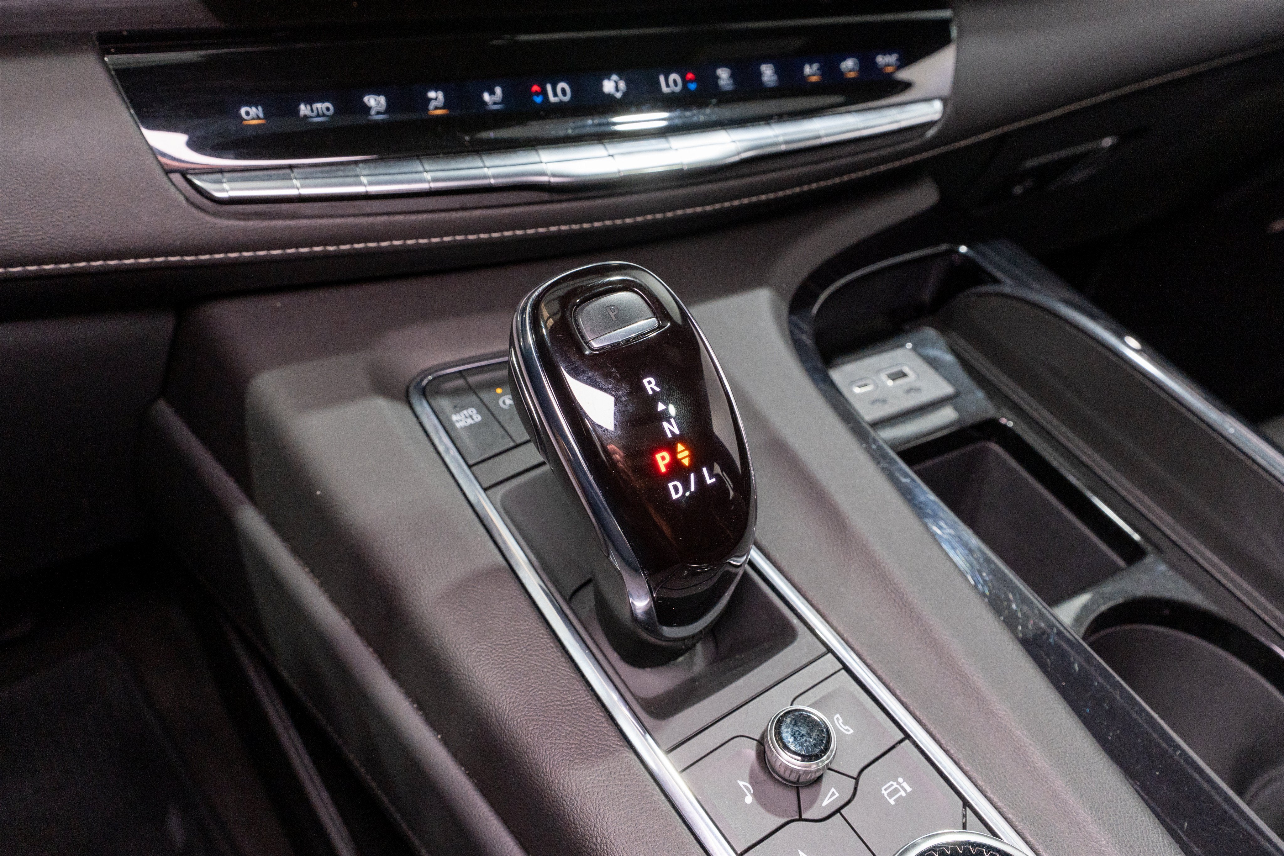 2023 Cadillac Escalade 4WD Sport