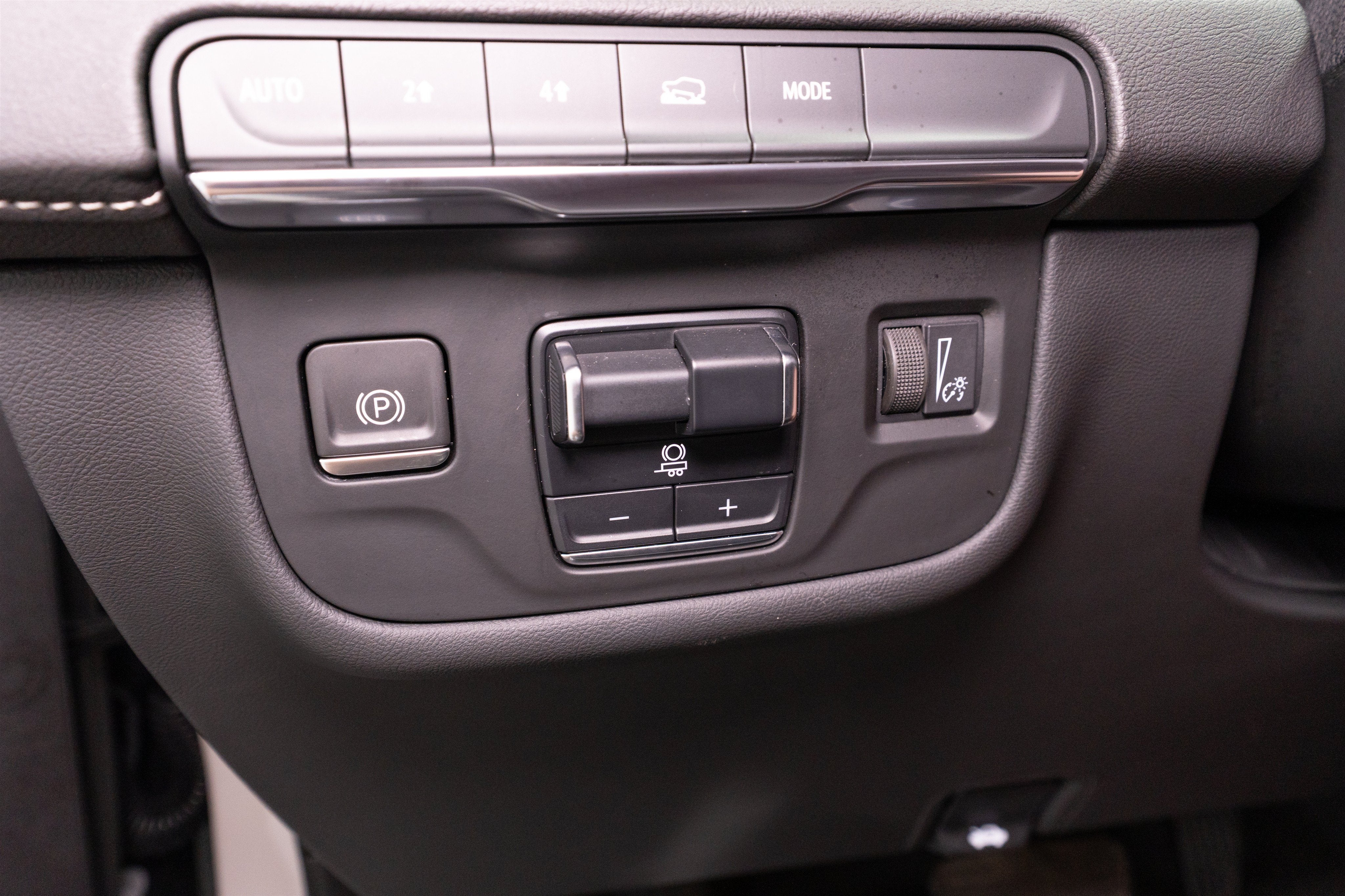 2023 Cadillac Escalade 4WD Sport