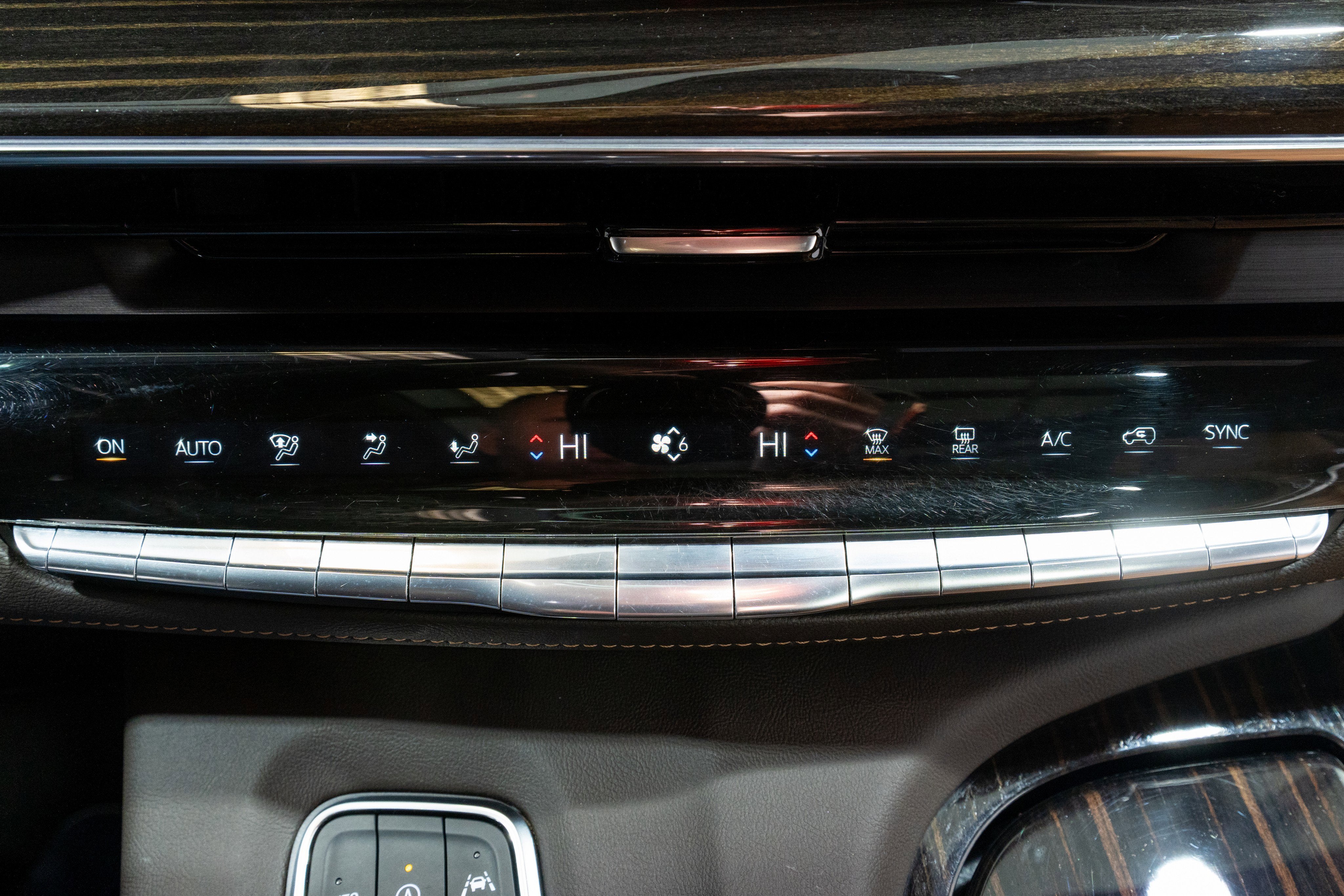 2023 Cadillac Escalade 4WD Sport