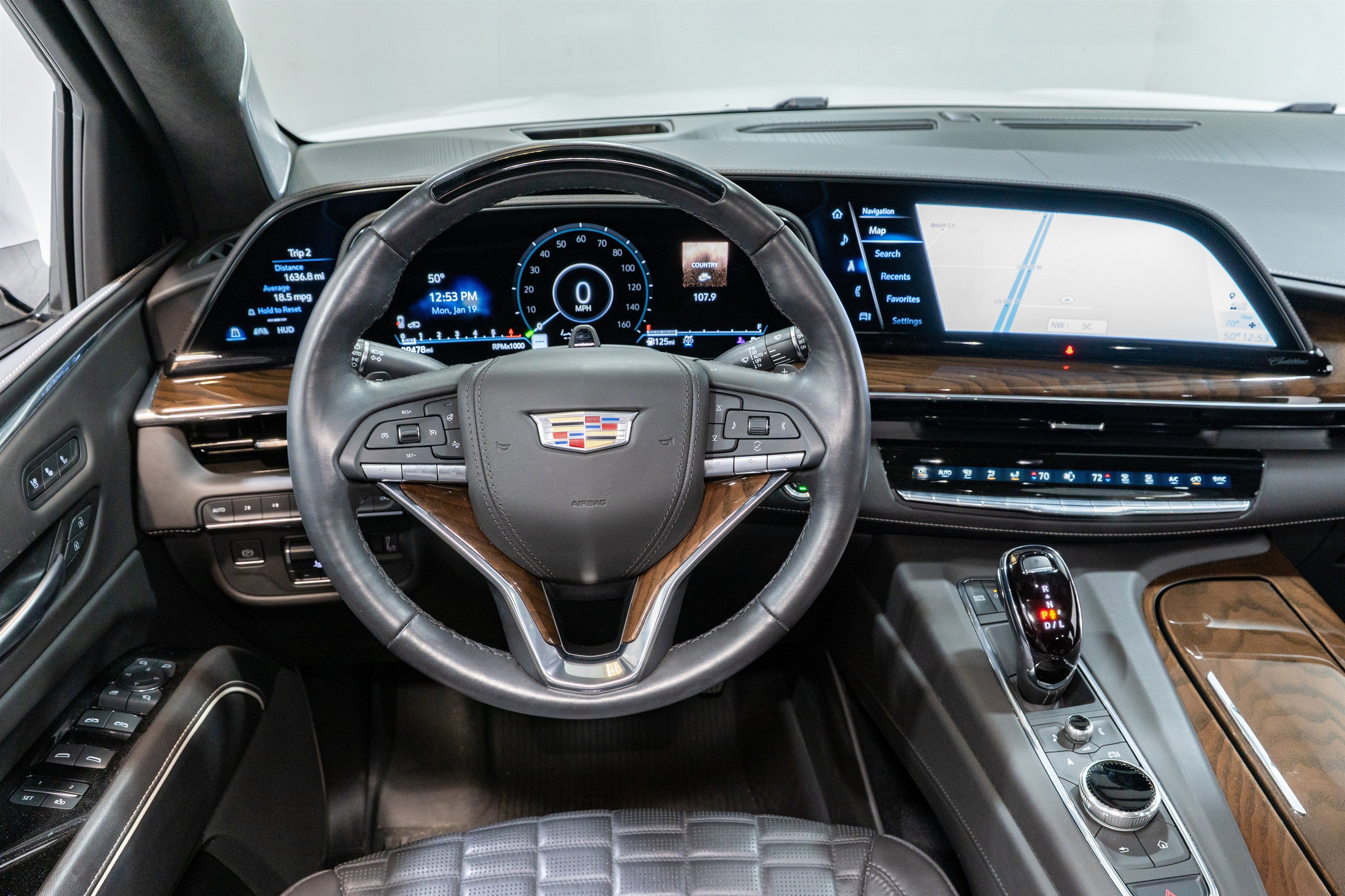 2023 Cadillac Escalade 4WD Sport Platinum