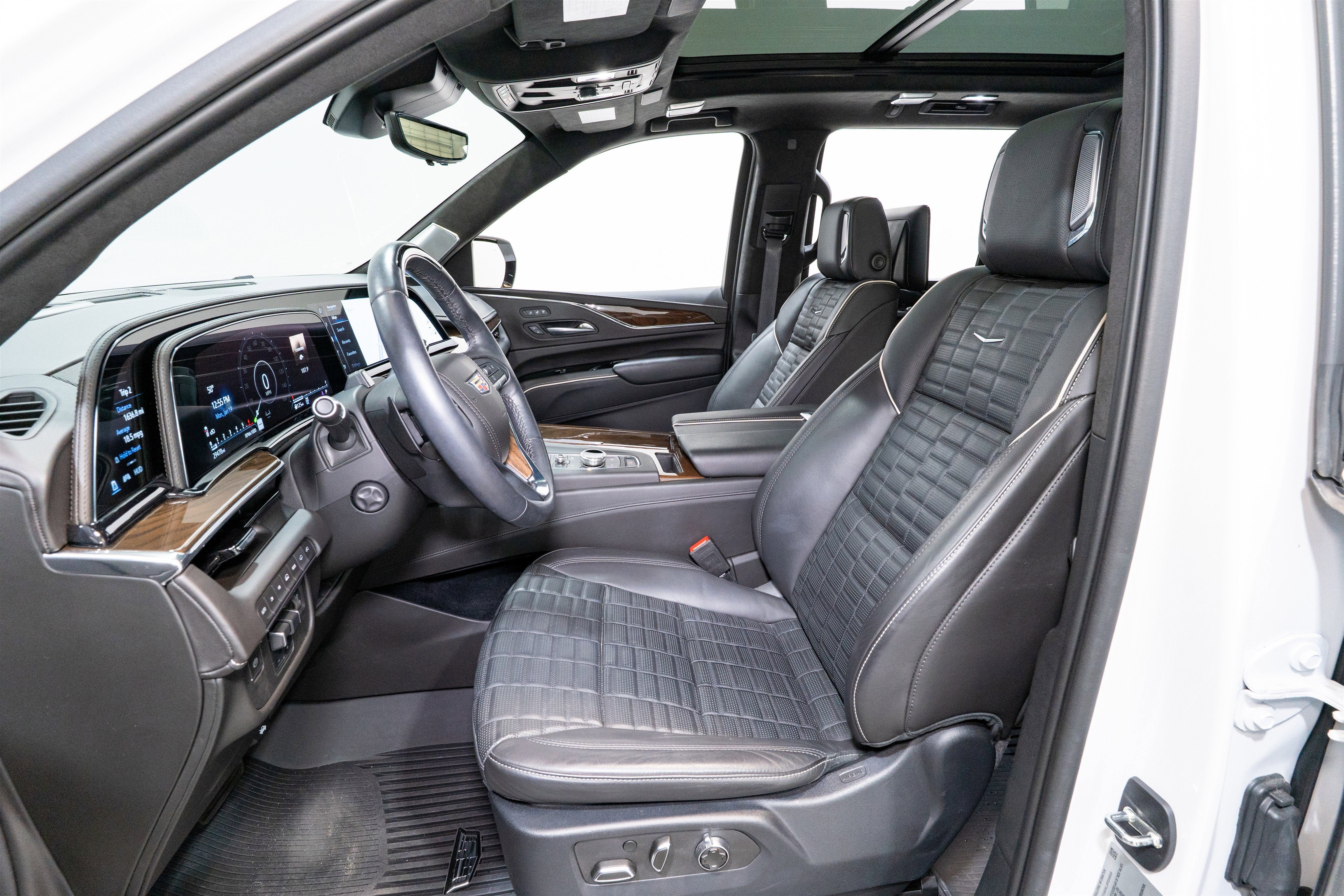 2023 Cadillac Escalade 4WD Sport Platinum