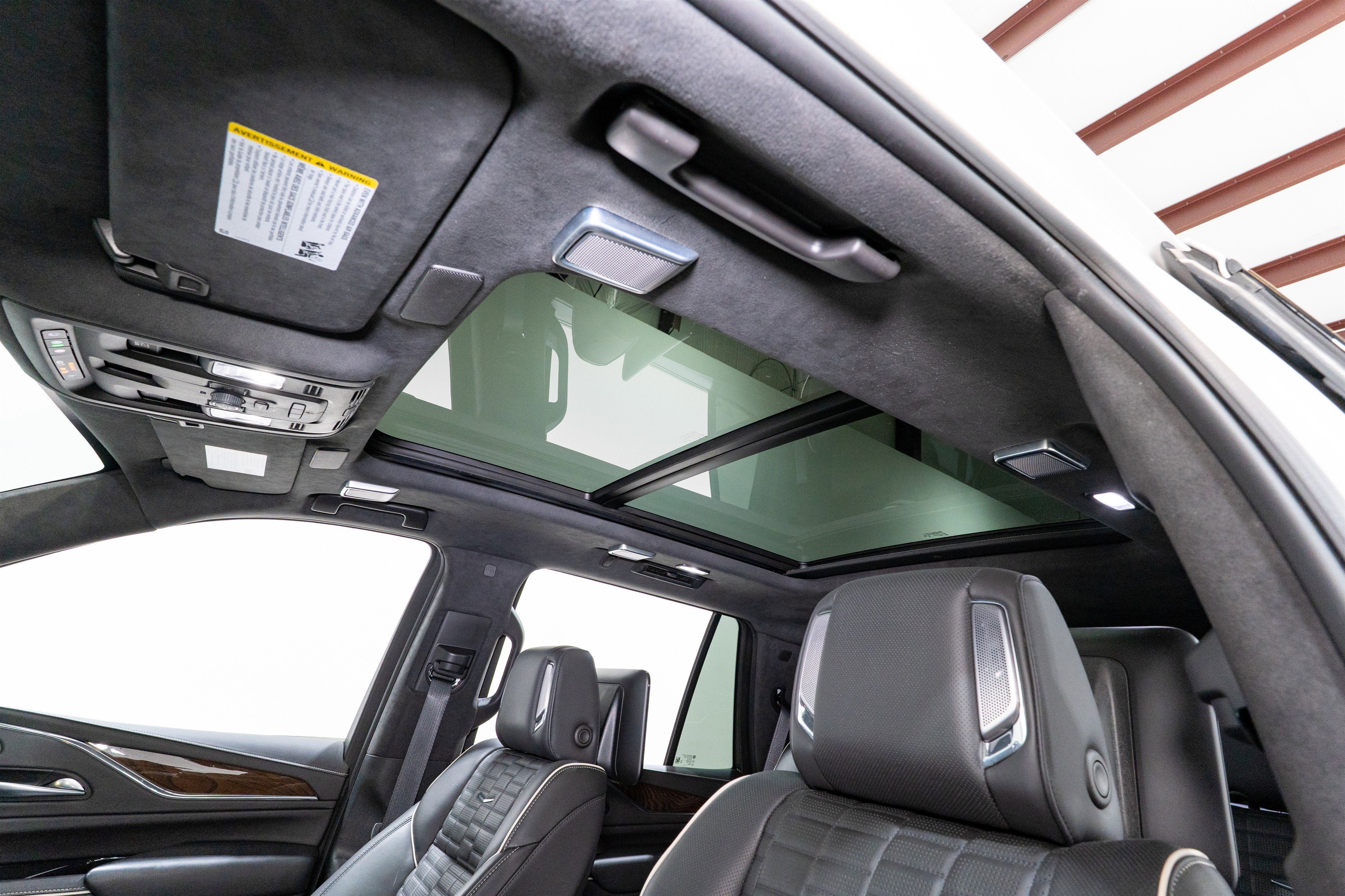 2023 Cadillac Escalade 4WD Sport Platinum