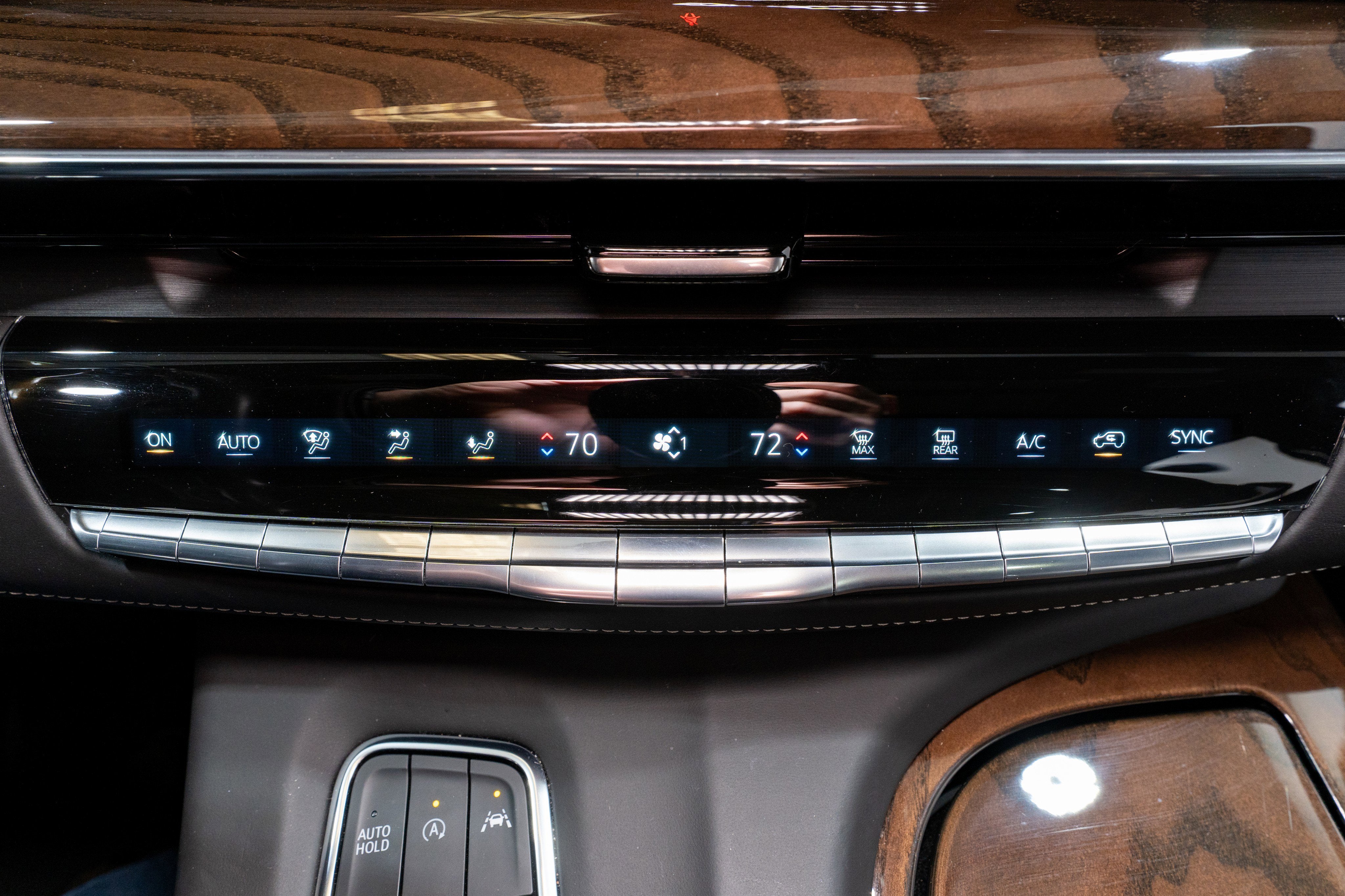 2023 Cadillac Escalade 4WD Sport Platinum