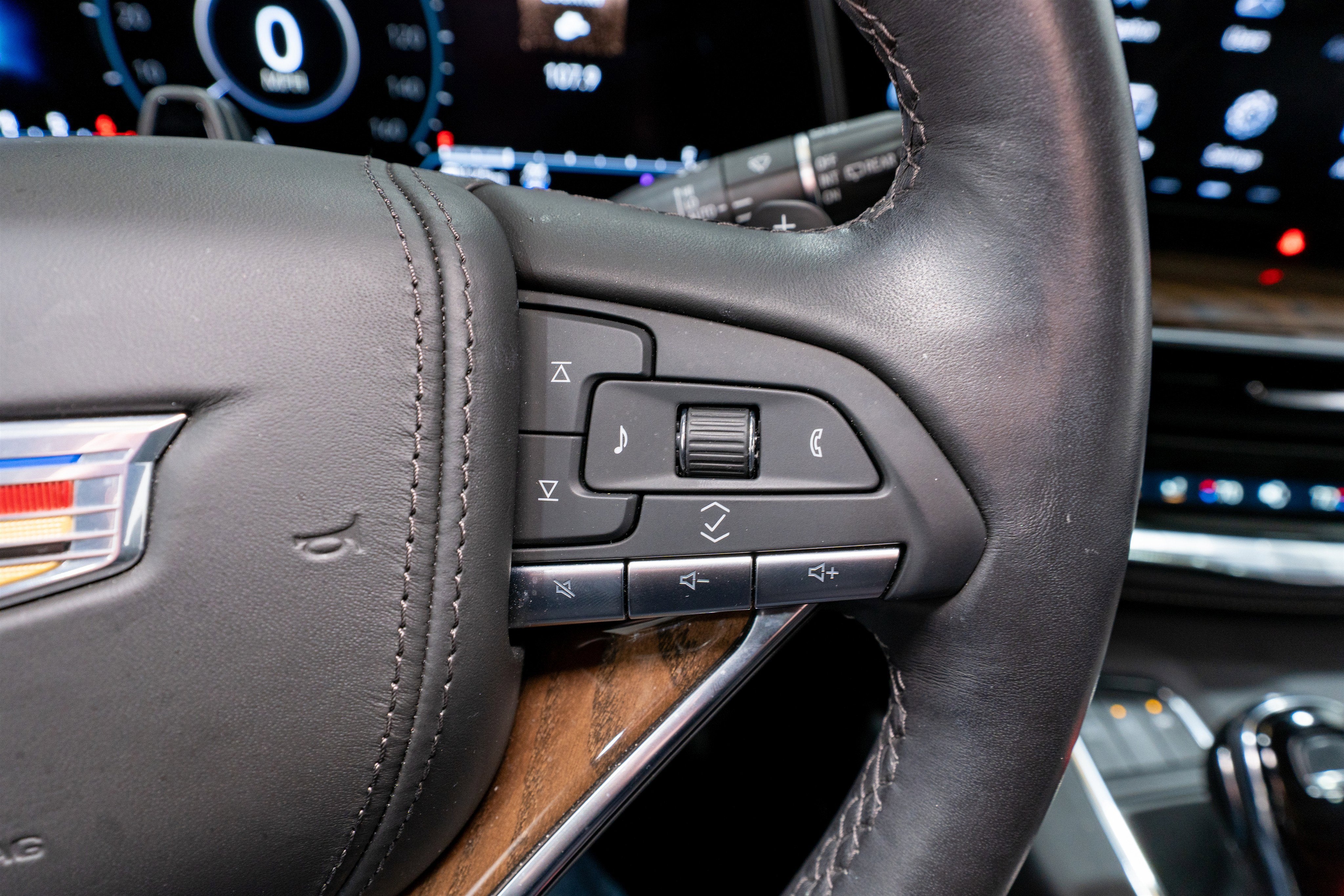 2023 Cadillac Escalade 4WD Sport Platinum