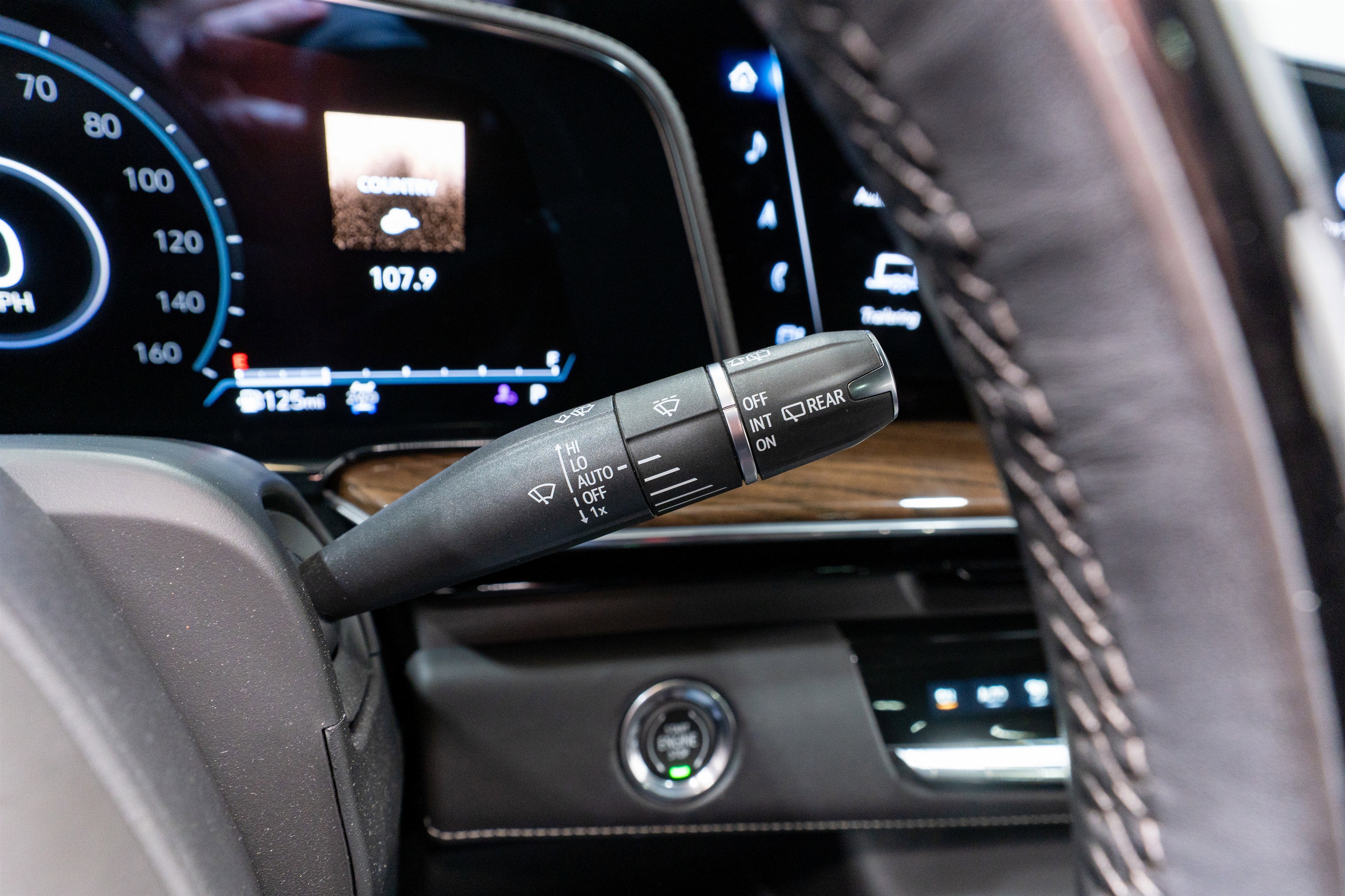 2023 Cadillac Escalade 4WD Sport Platinum