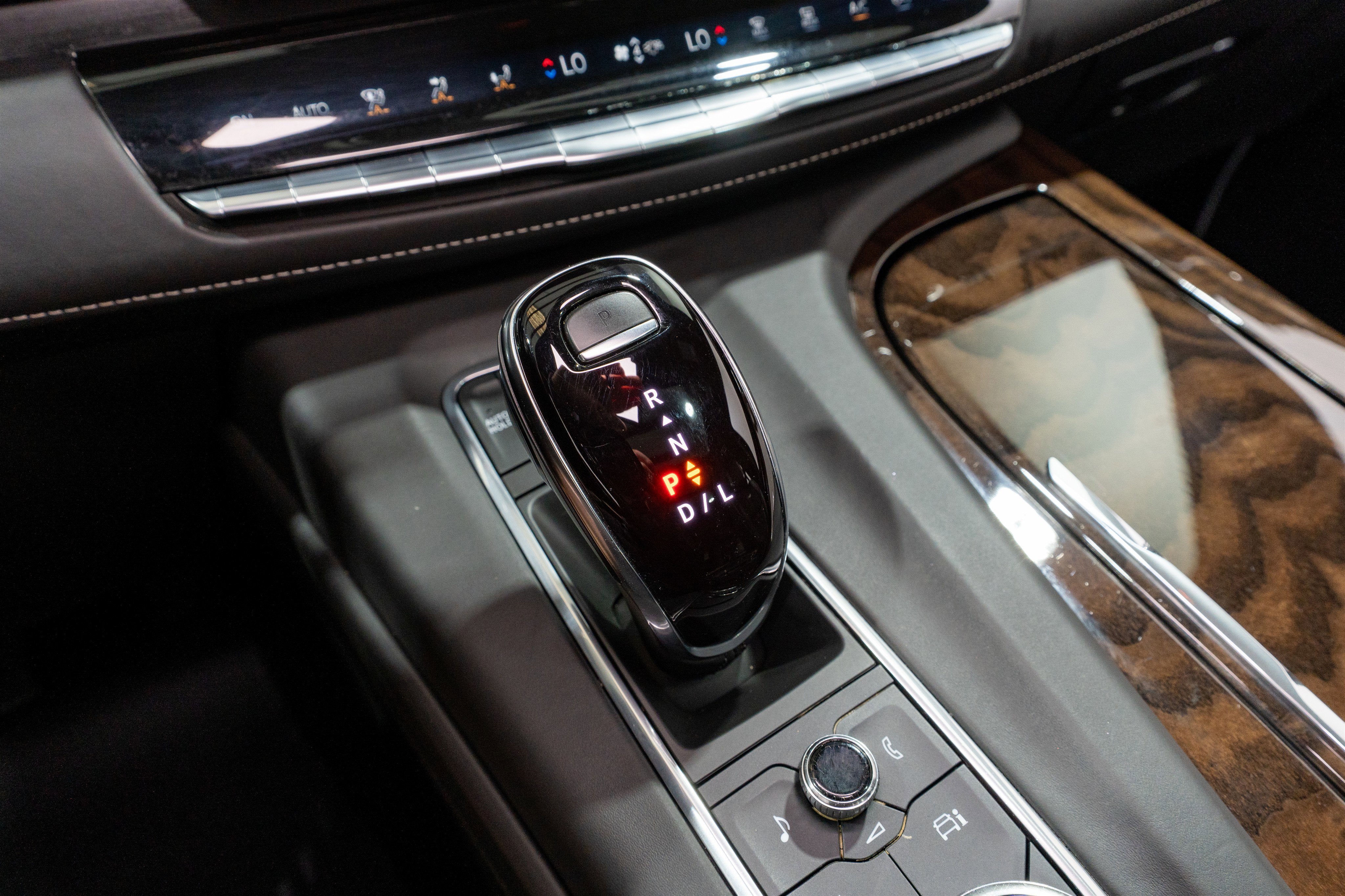 2021 Cadillac Escalade 4WD Sport Platinum