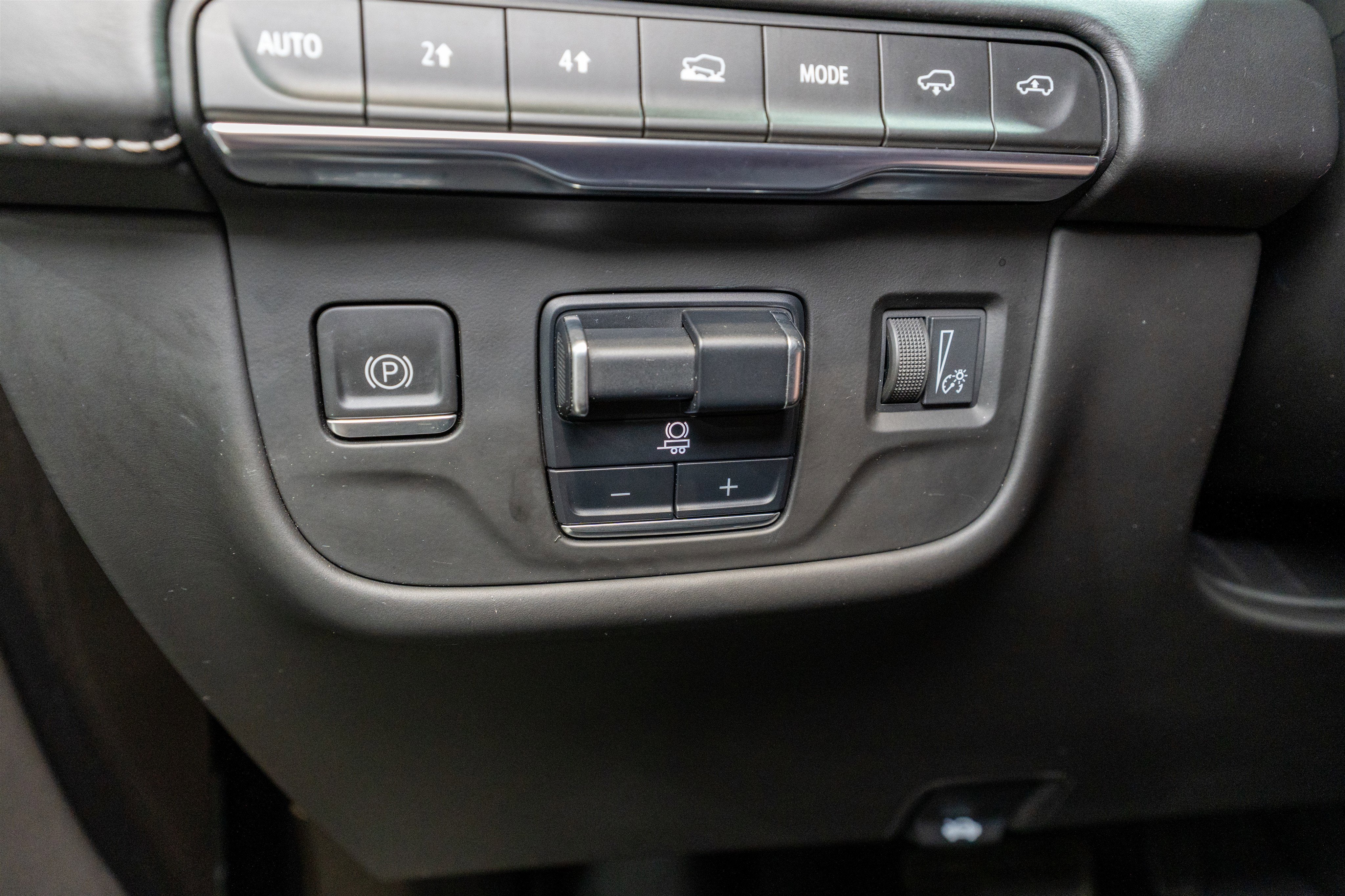 2021 Cadillac Escalade 4WD Sport Platinum