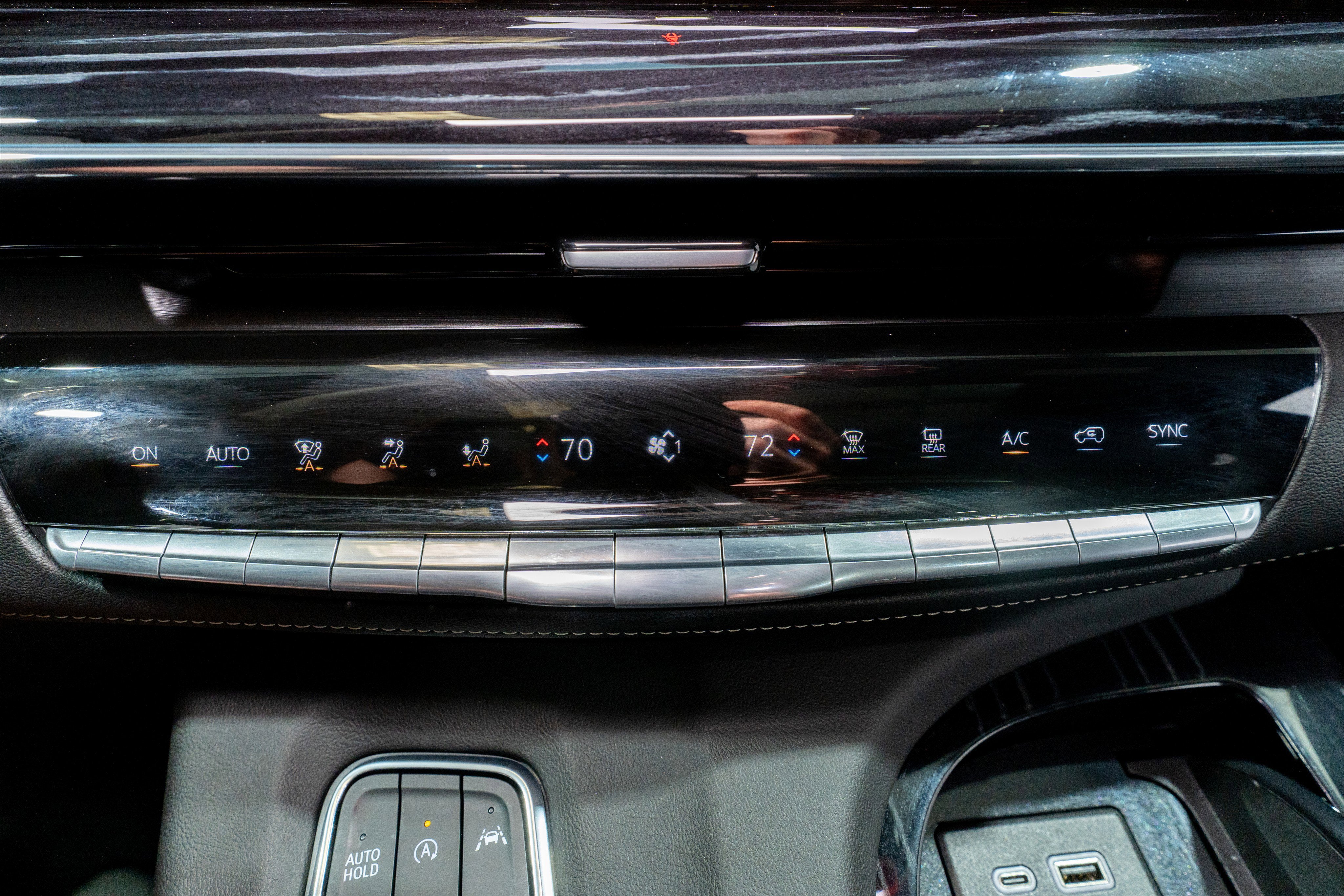 2023 Cadillac Escalade ESV 4WD Sport