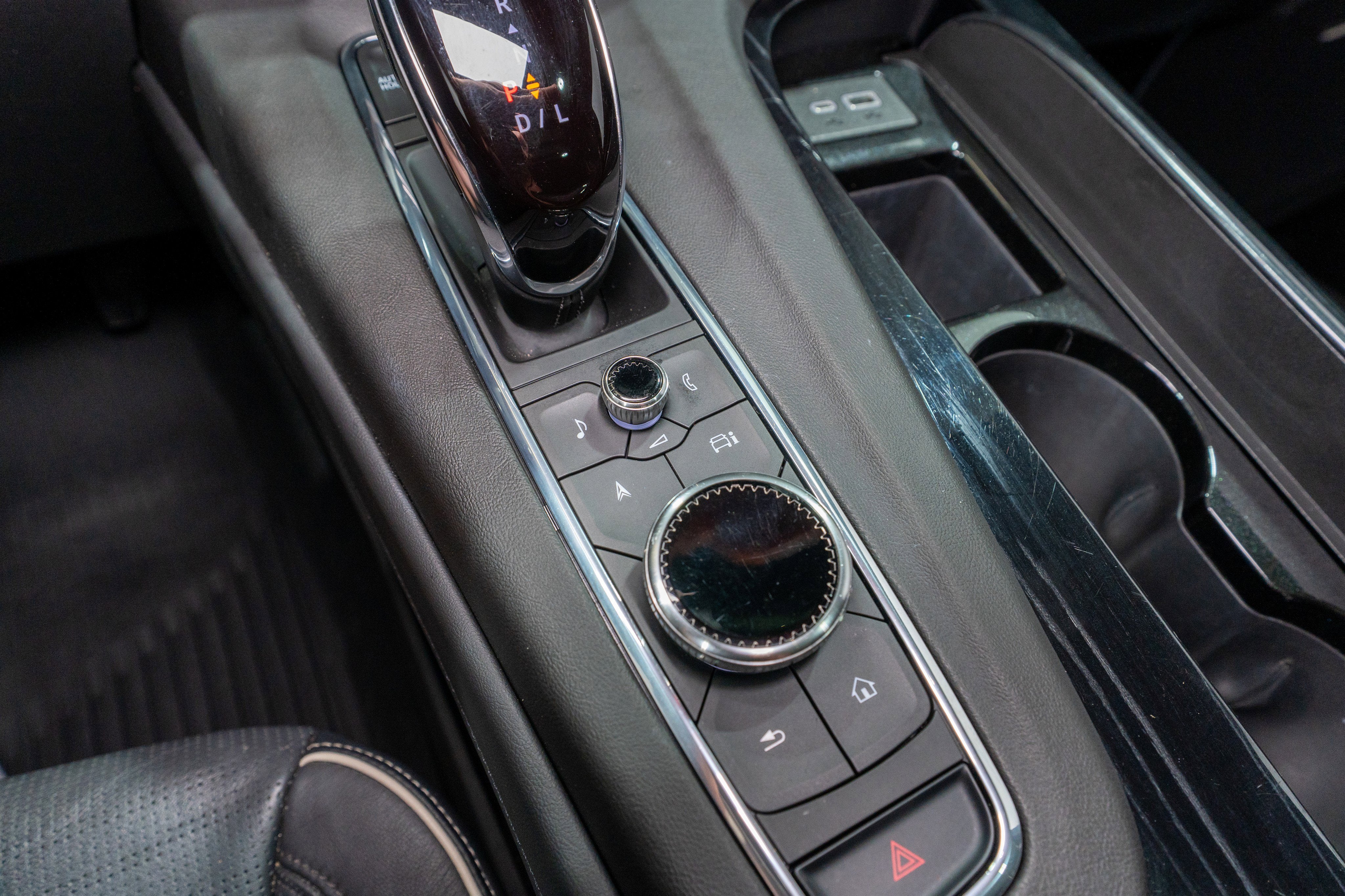 2023 Cadillac Escalade ESV 4WD Sport