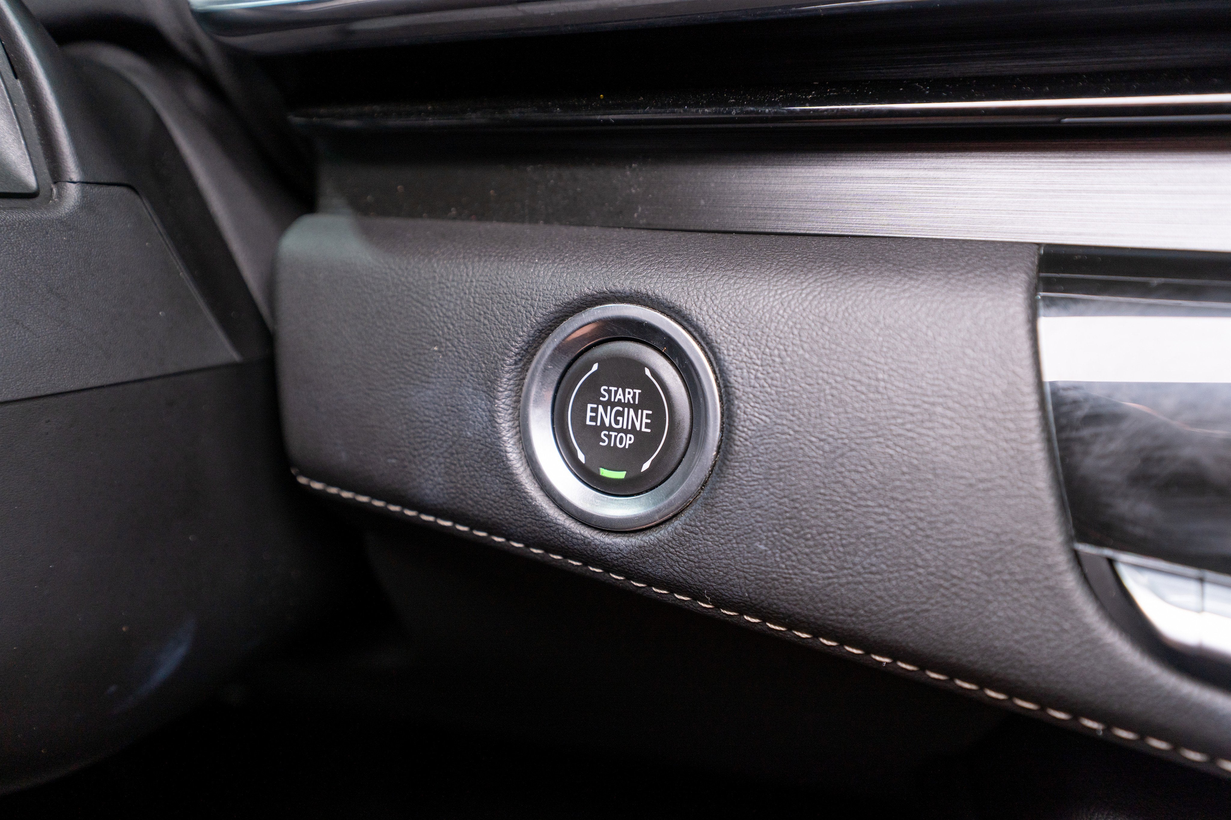2023 Cadillac Escalade ESV 4WD Sport