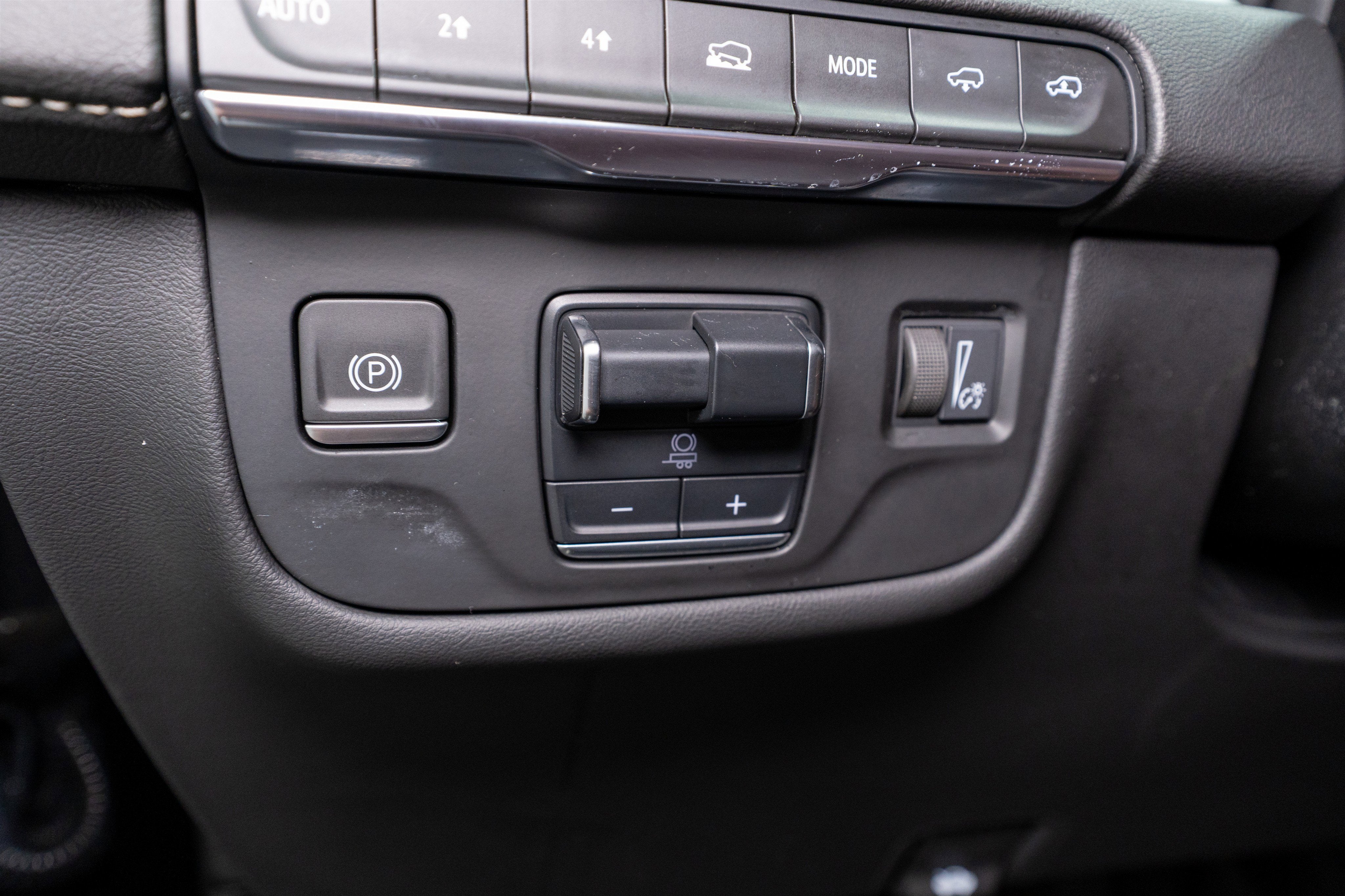 2023 Cadillac Escalade ESV 4WD Sport