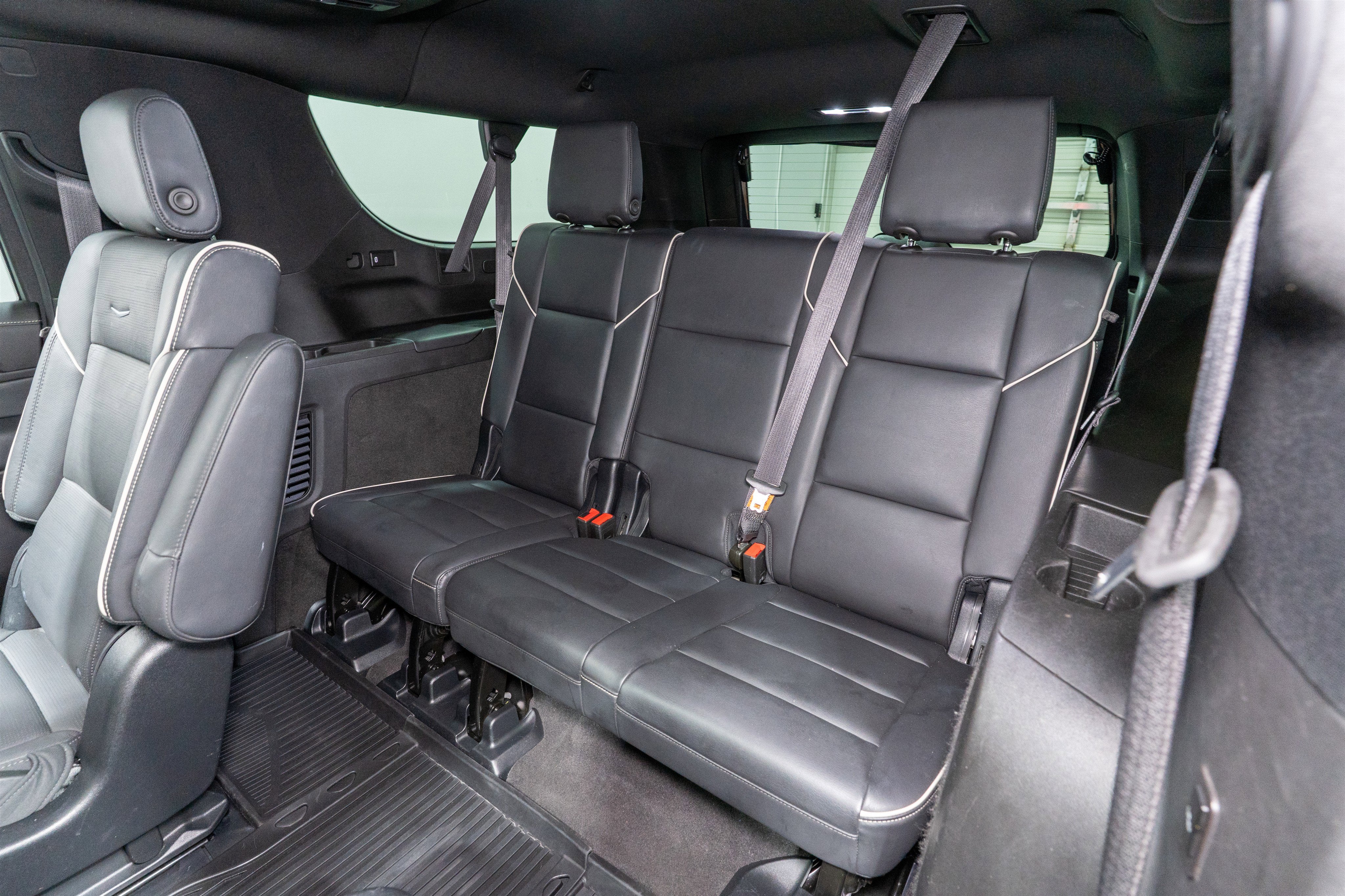2023 Cadillac Escalade ESV 4WD Sport