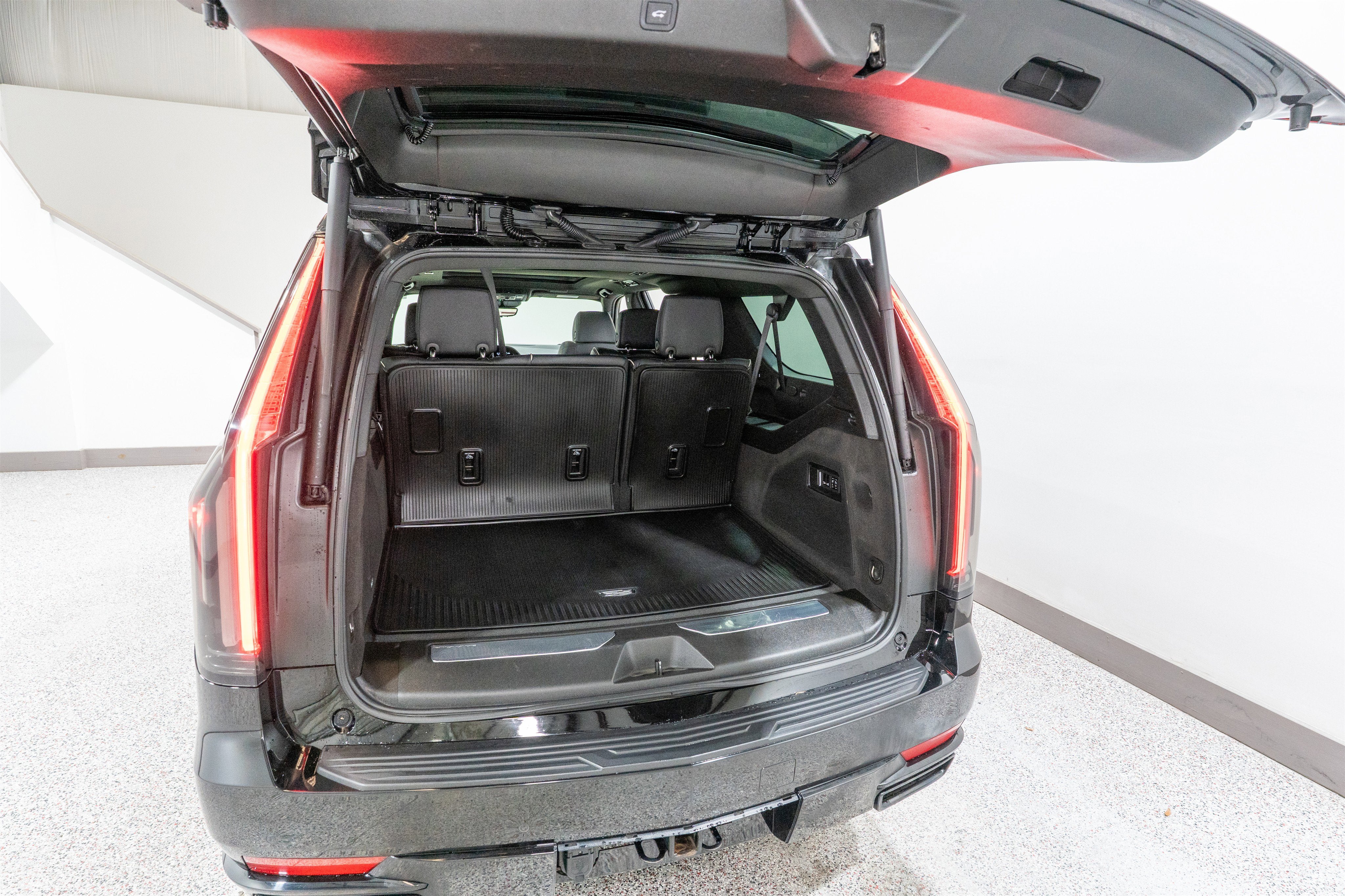 2023 Cadillac Escalade ESV 4WD Sport