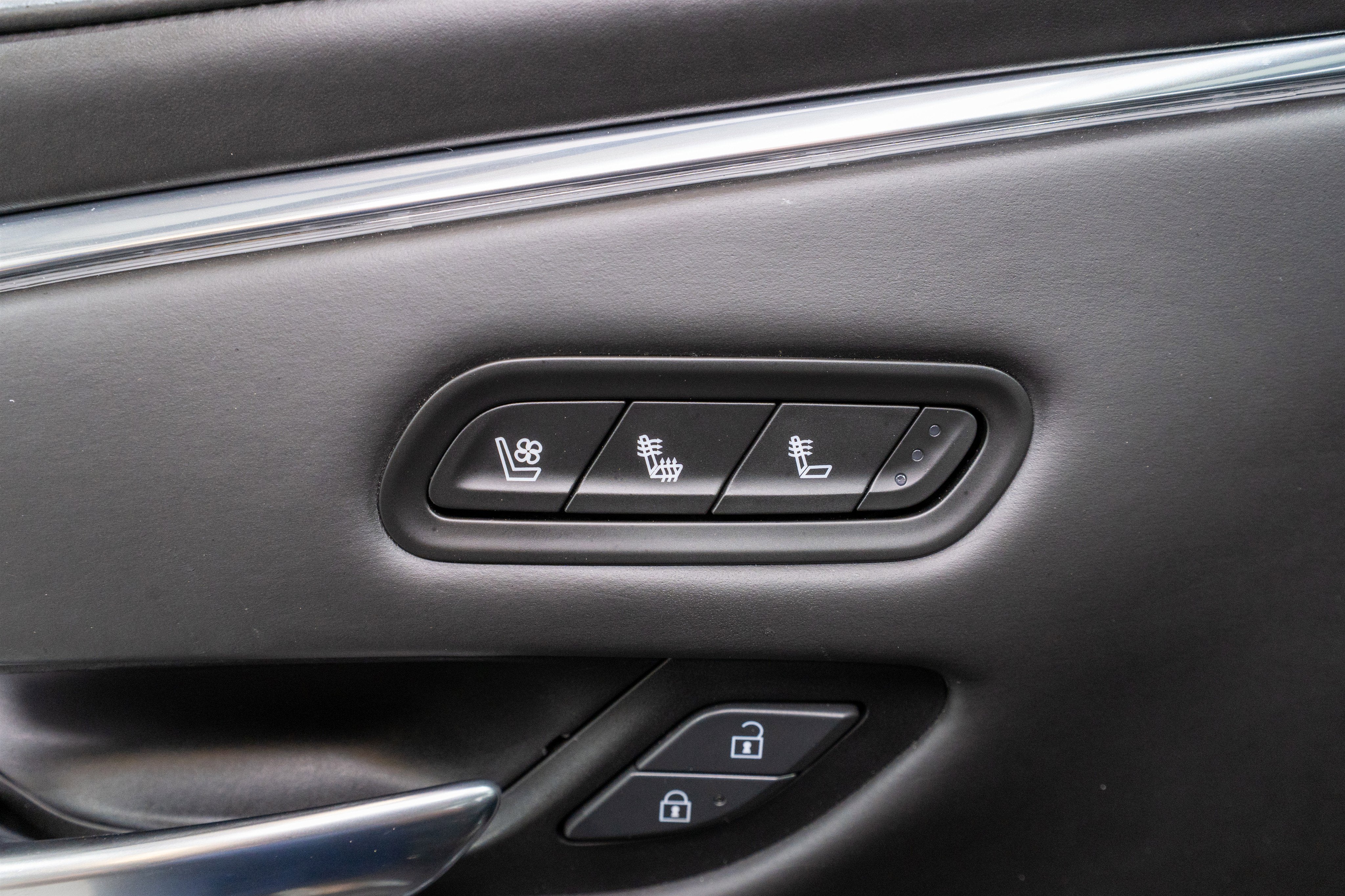 2021 Cadillac Escalade ESV 4WD Sport Platinum