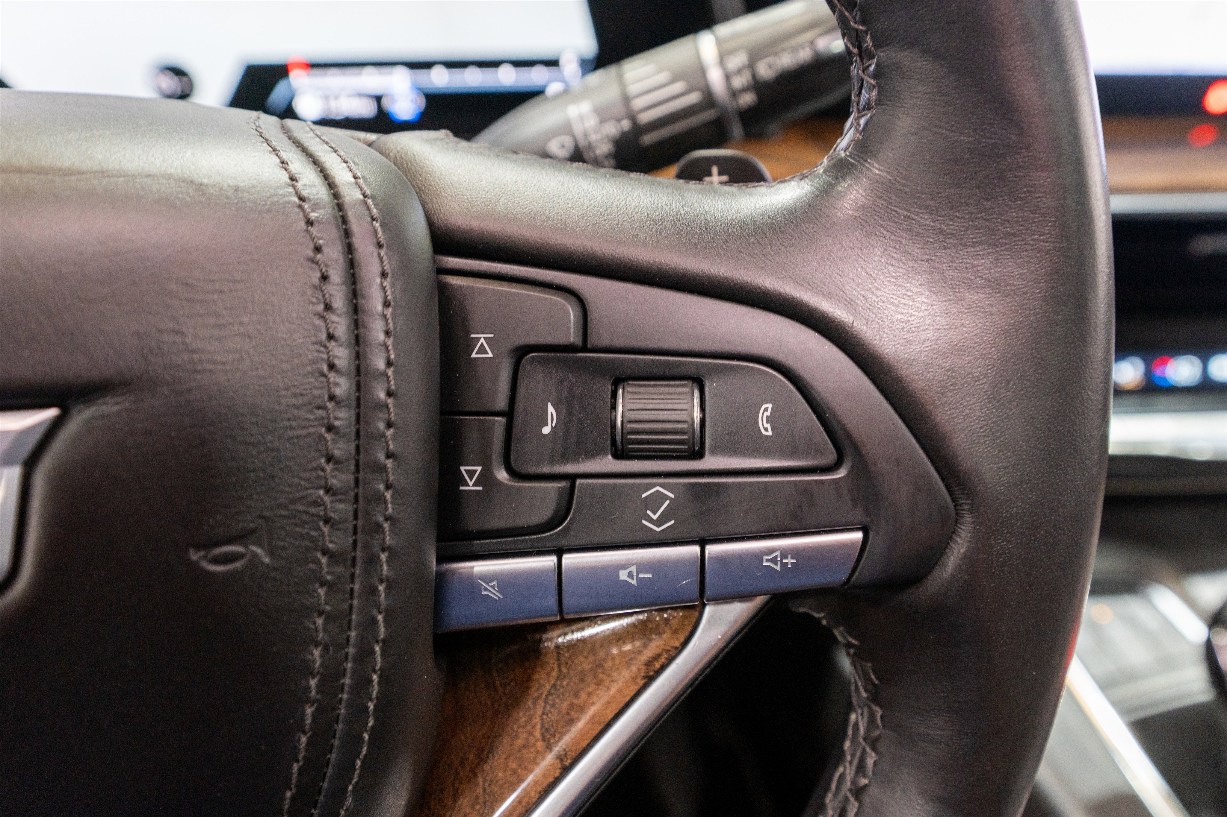 2021 Cadillac Escalade ESV 4WD Sport Platinum