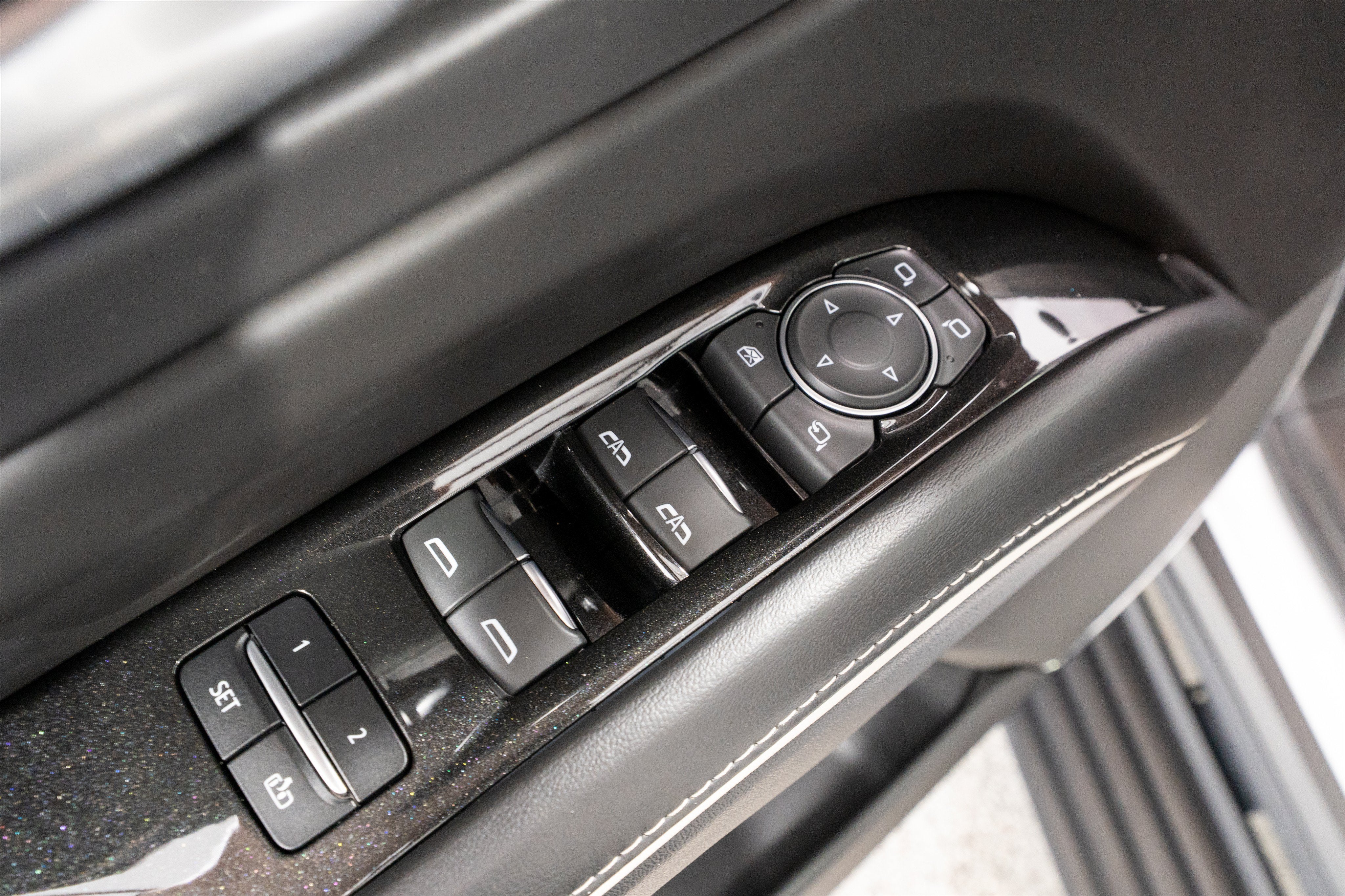 2023 Cadillac Escalade ESV 4WD Sport Platinum