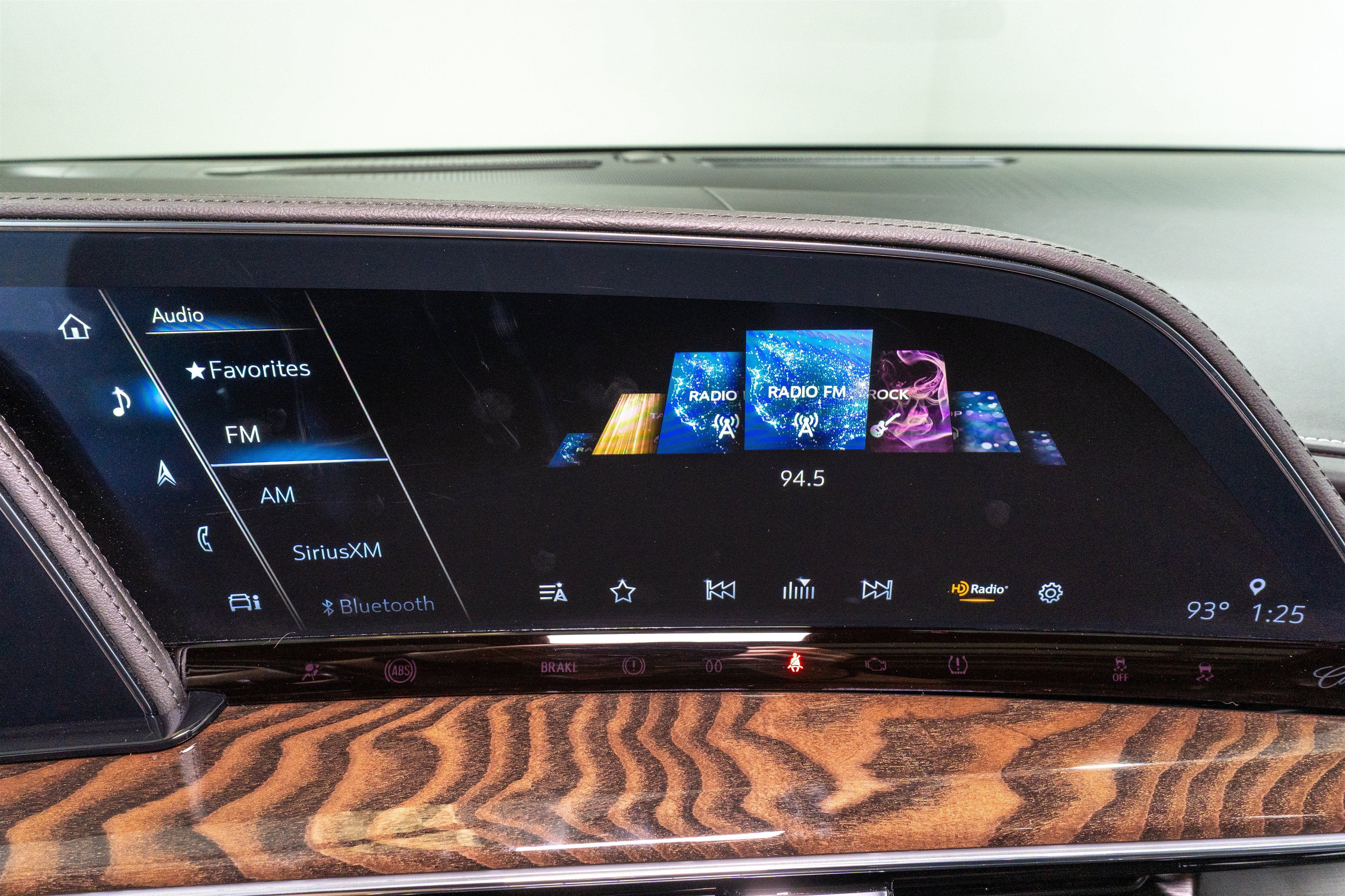 2023 Cadillac Escalade ESV 4WD Sport Platinum