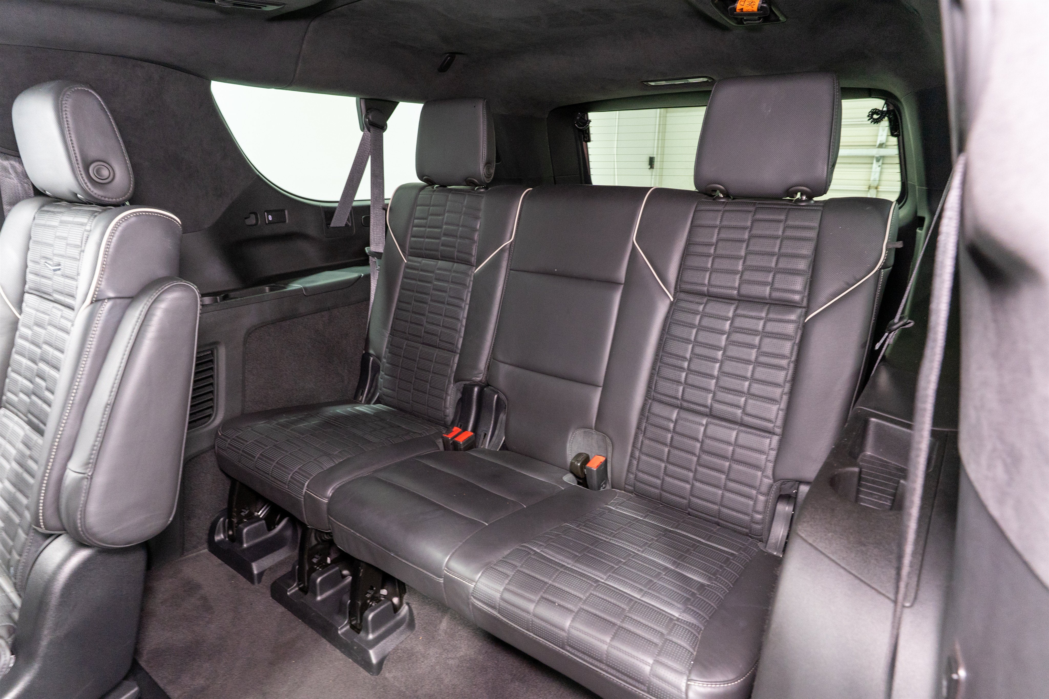 2023 Cadillac Escalade ESV 4WD Sport Platinum