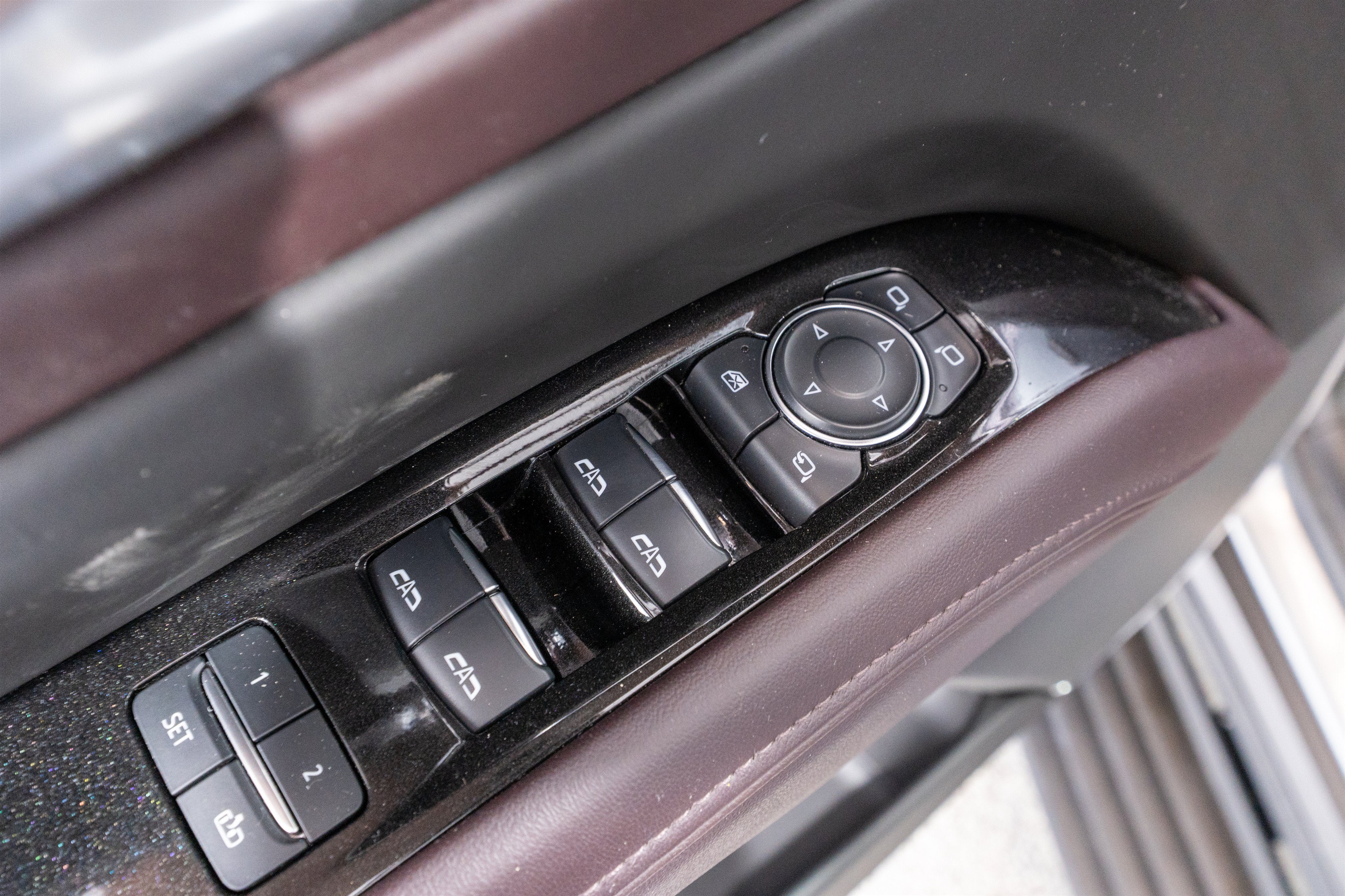 2024 Cadillac Escalade ESV 4WD Sport Platinum