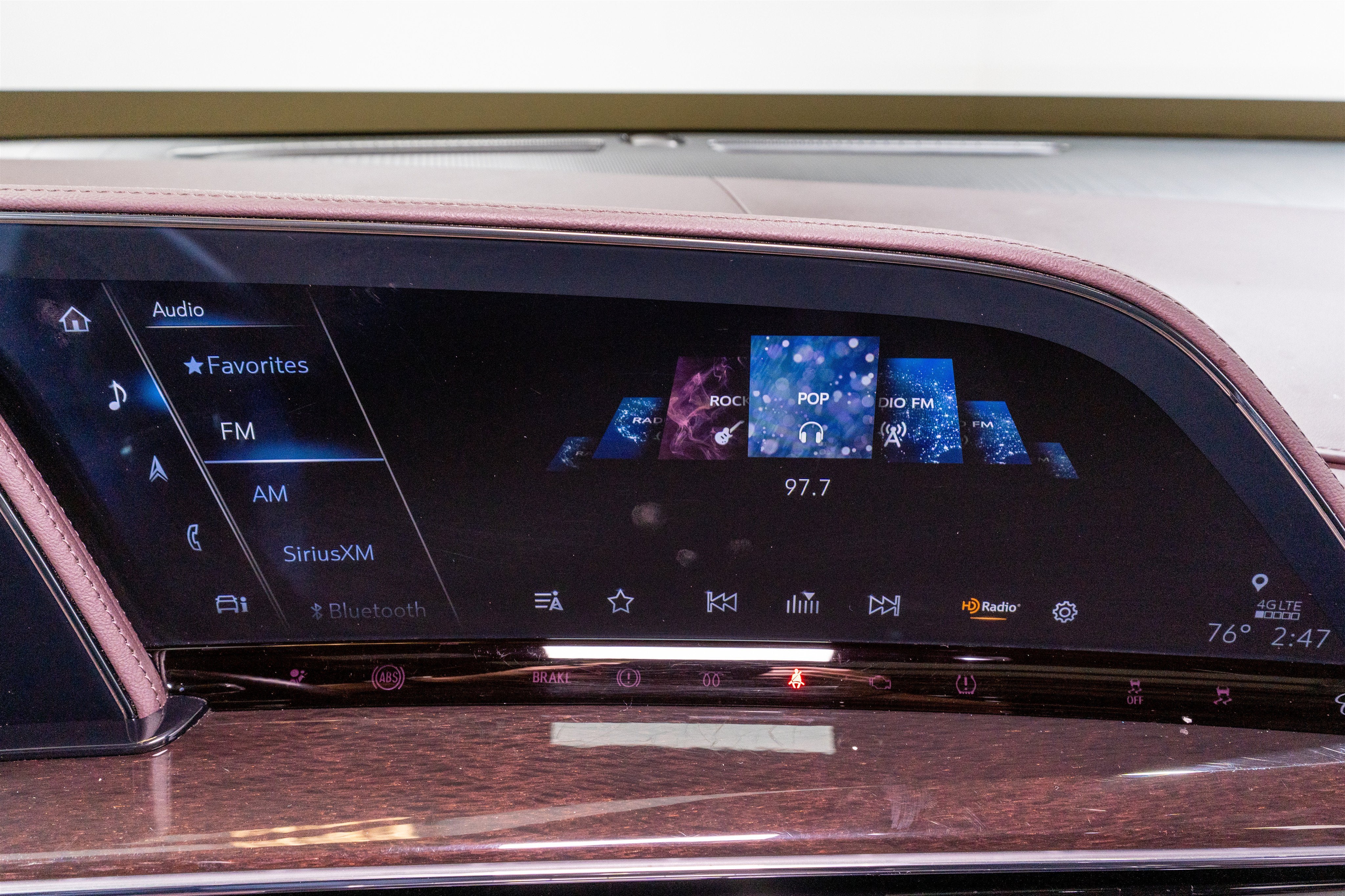 2024 Cadillac Escalade ESV 4WD Sport Platinum