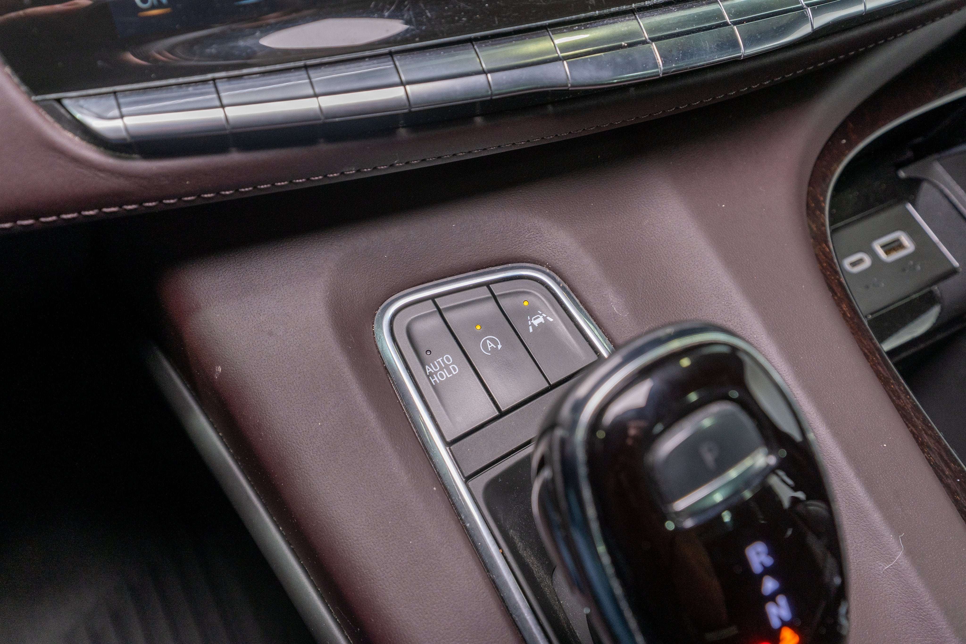 2024 Cadillac Escalade ESV 4WD Sport Platinum