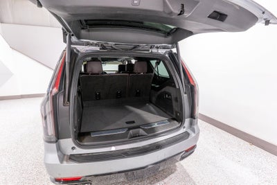 2024 Cadillac Escalade ESV 4WD Sport Platinum