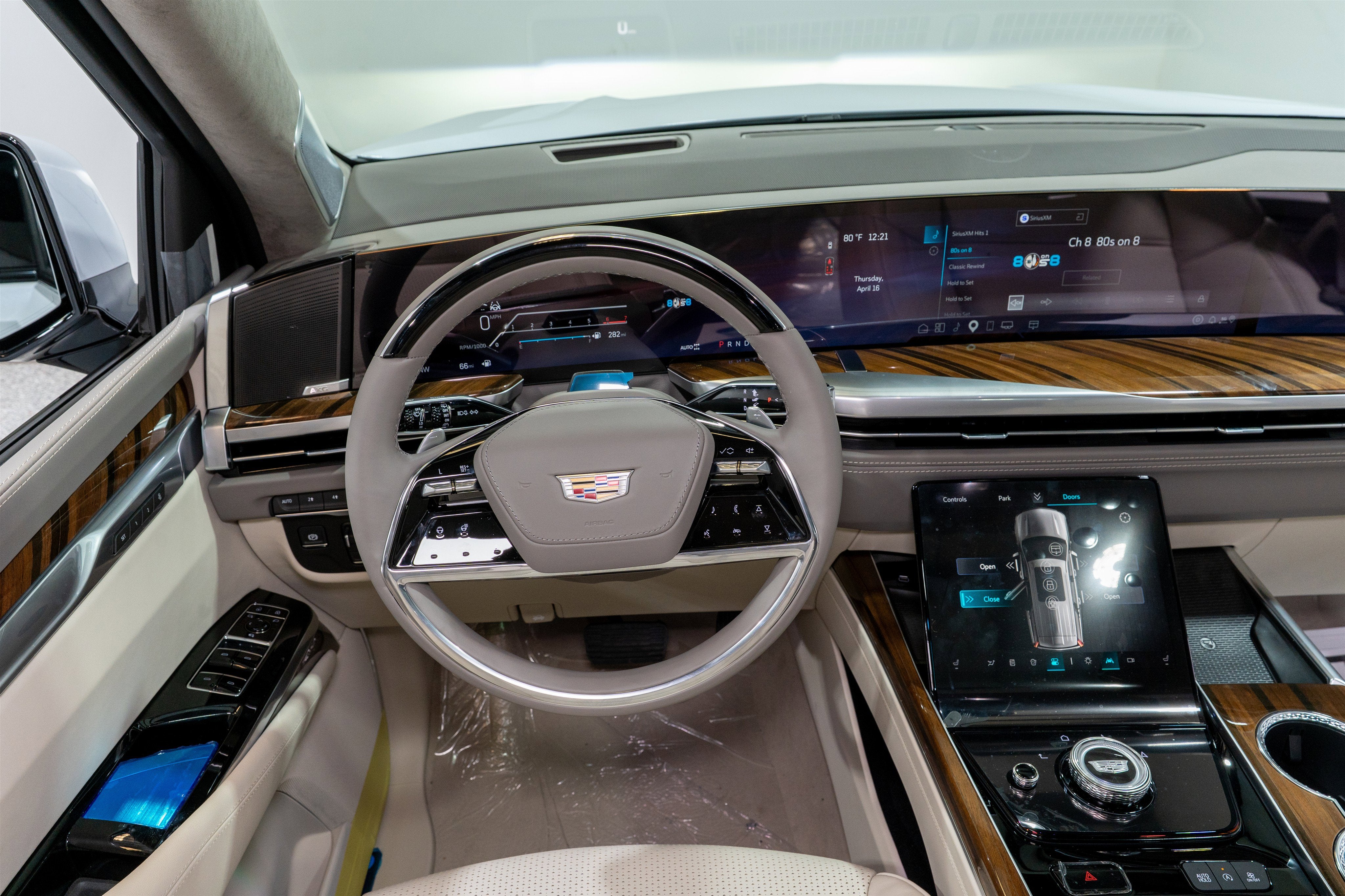 2026 Cadillac Escalade 4WD Platinum Sport