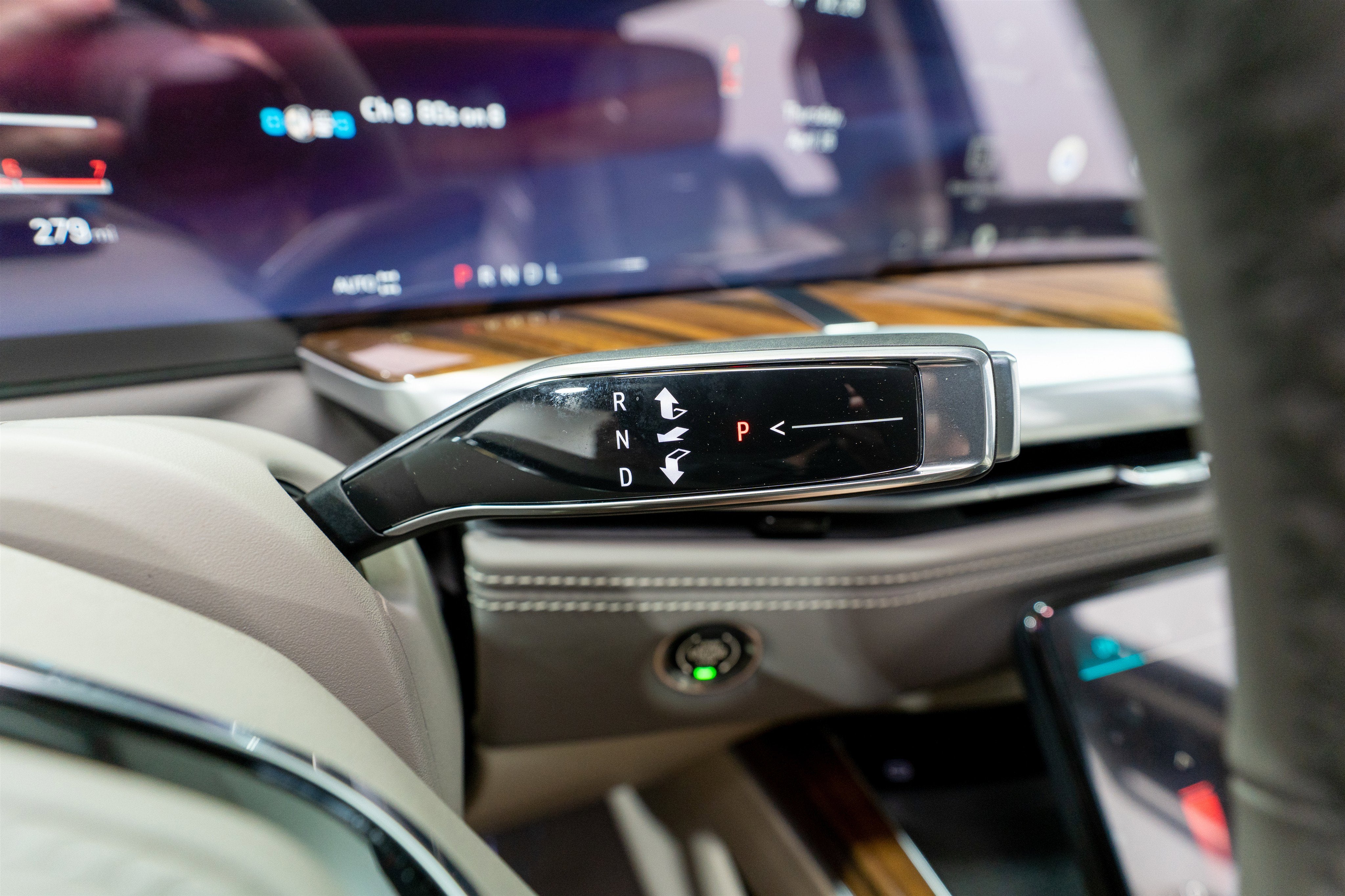 2026 Cadillac Escalade 4WD Platinum Sport