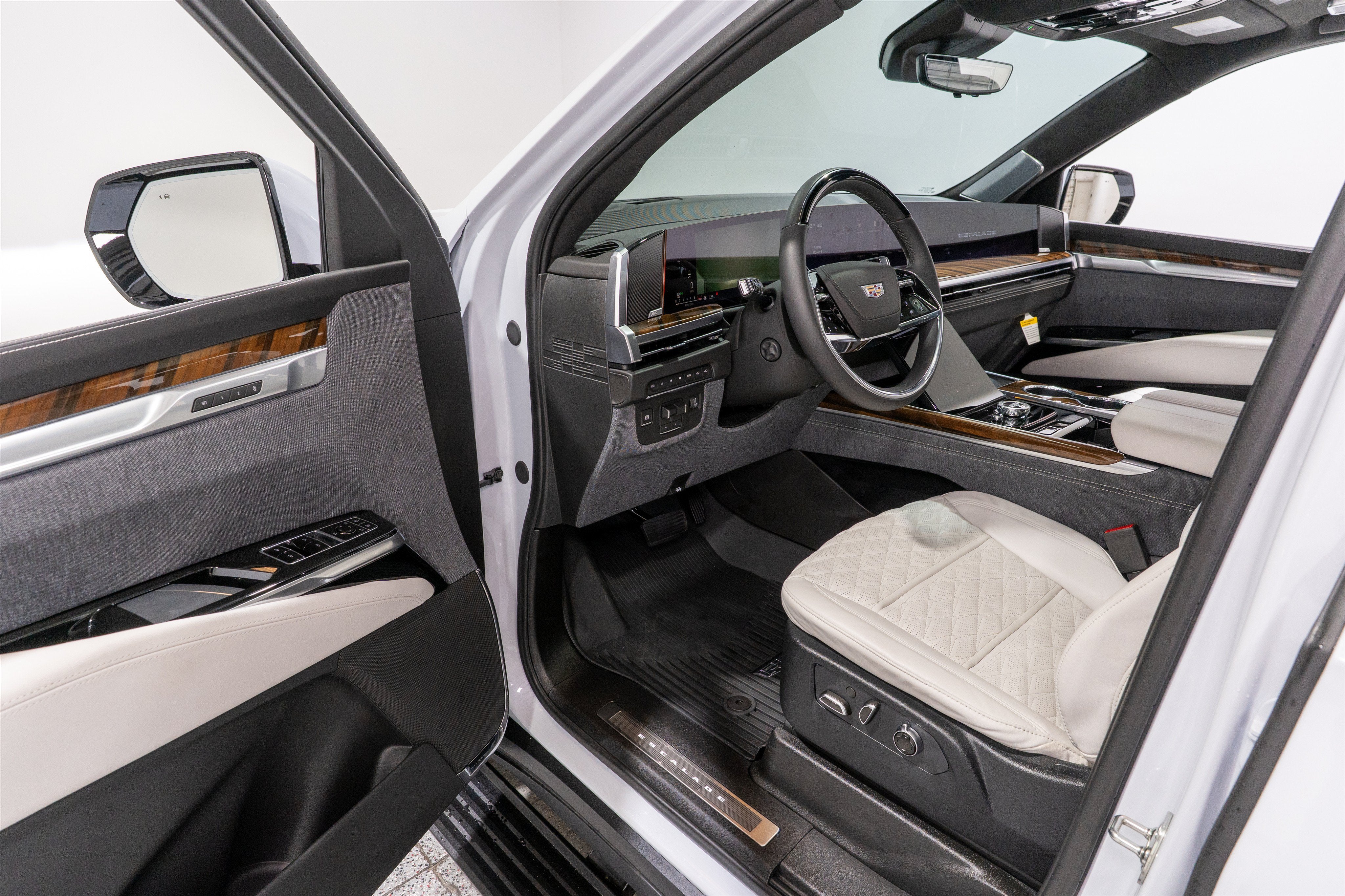 2026 Cadillac Escalade 4WD Platinum Sport