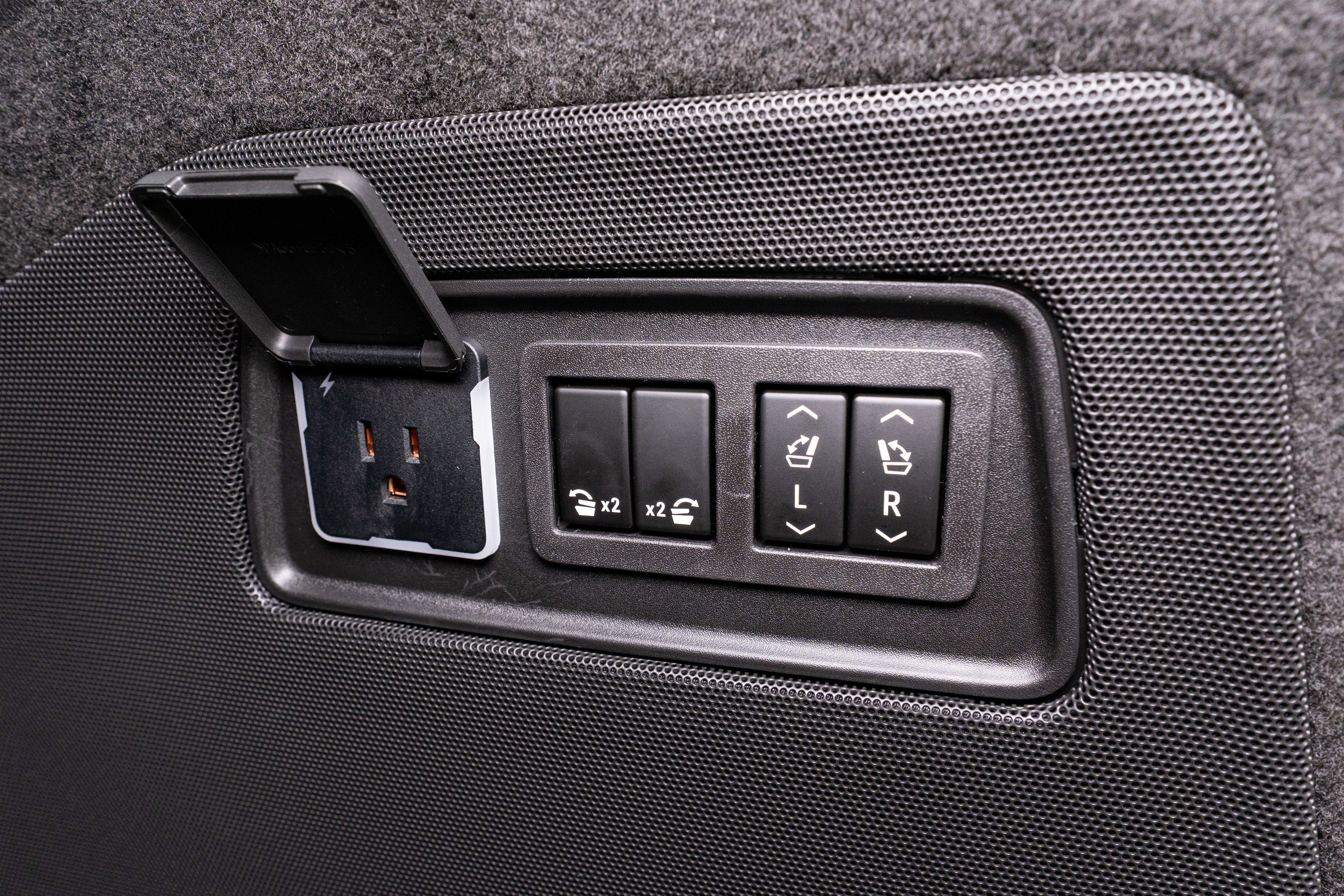 2026 Cadillac Escalade AWD V-Series