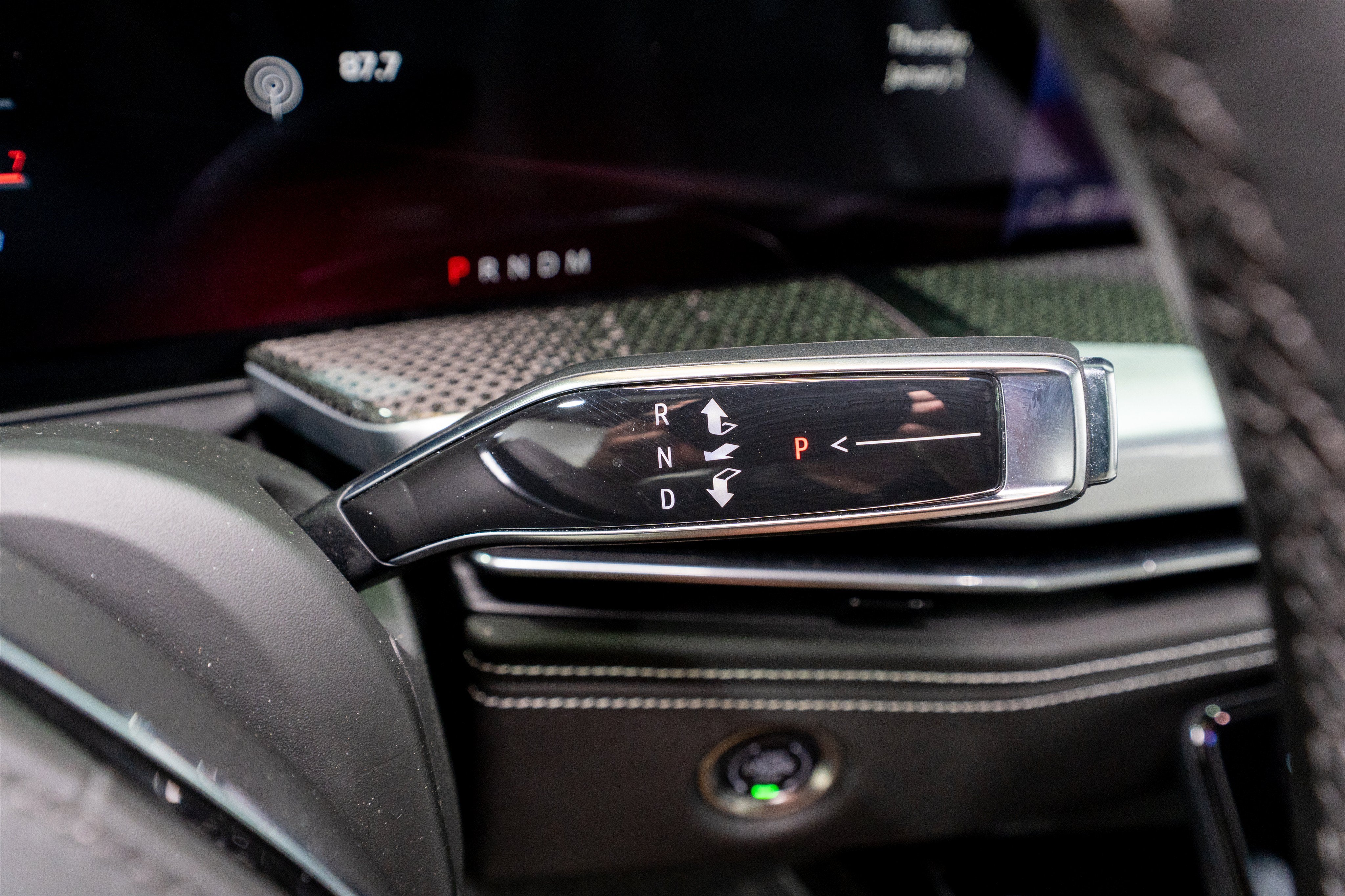 2025 Cadillac Escalade AWD V-Series