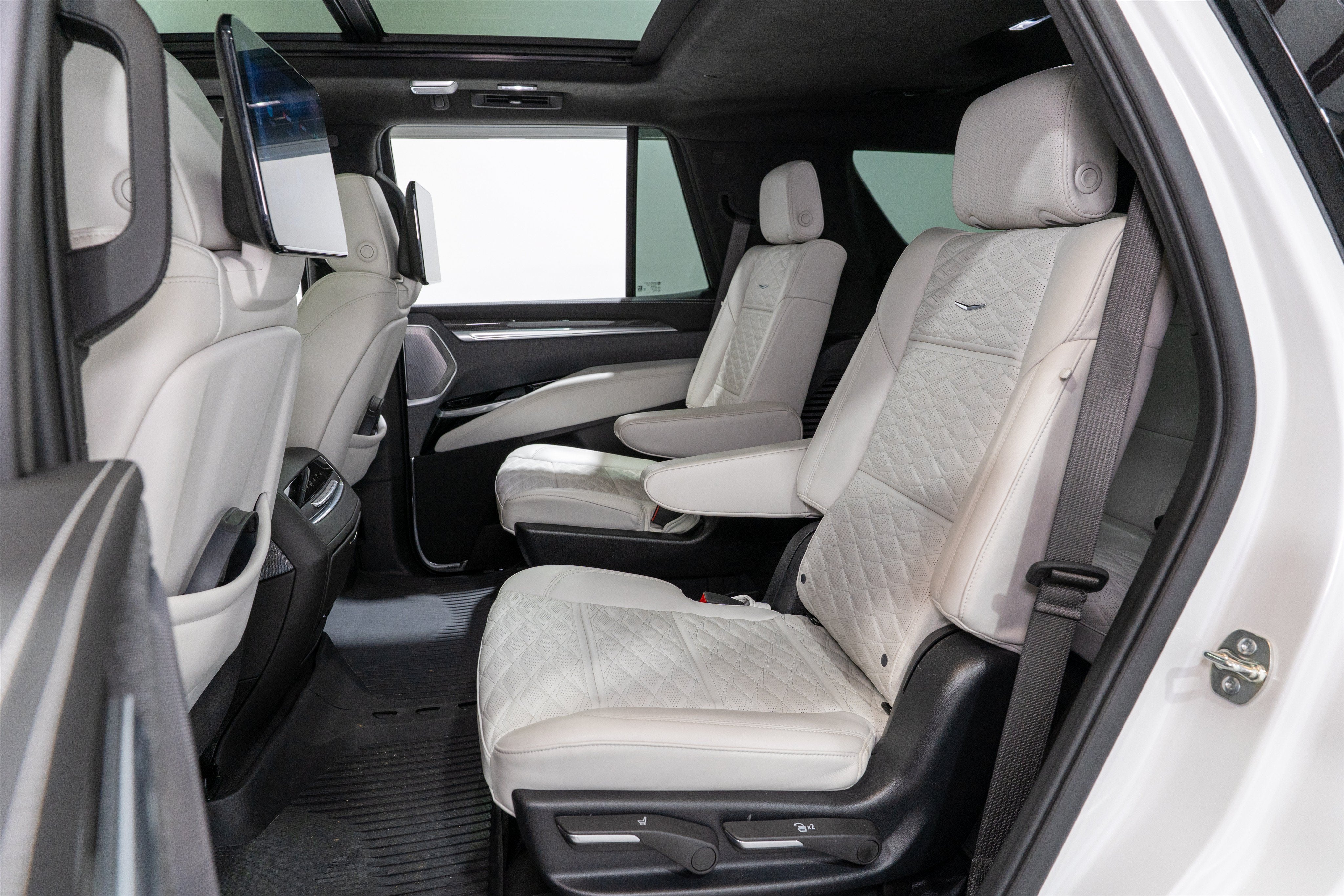 2025 Cadillac Escalade AWD V-Series
