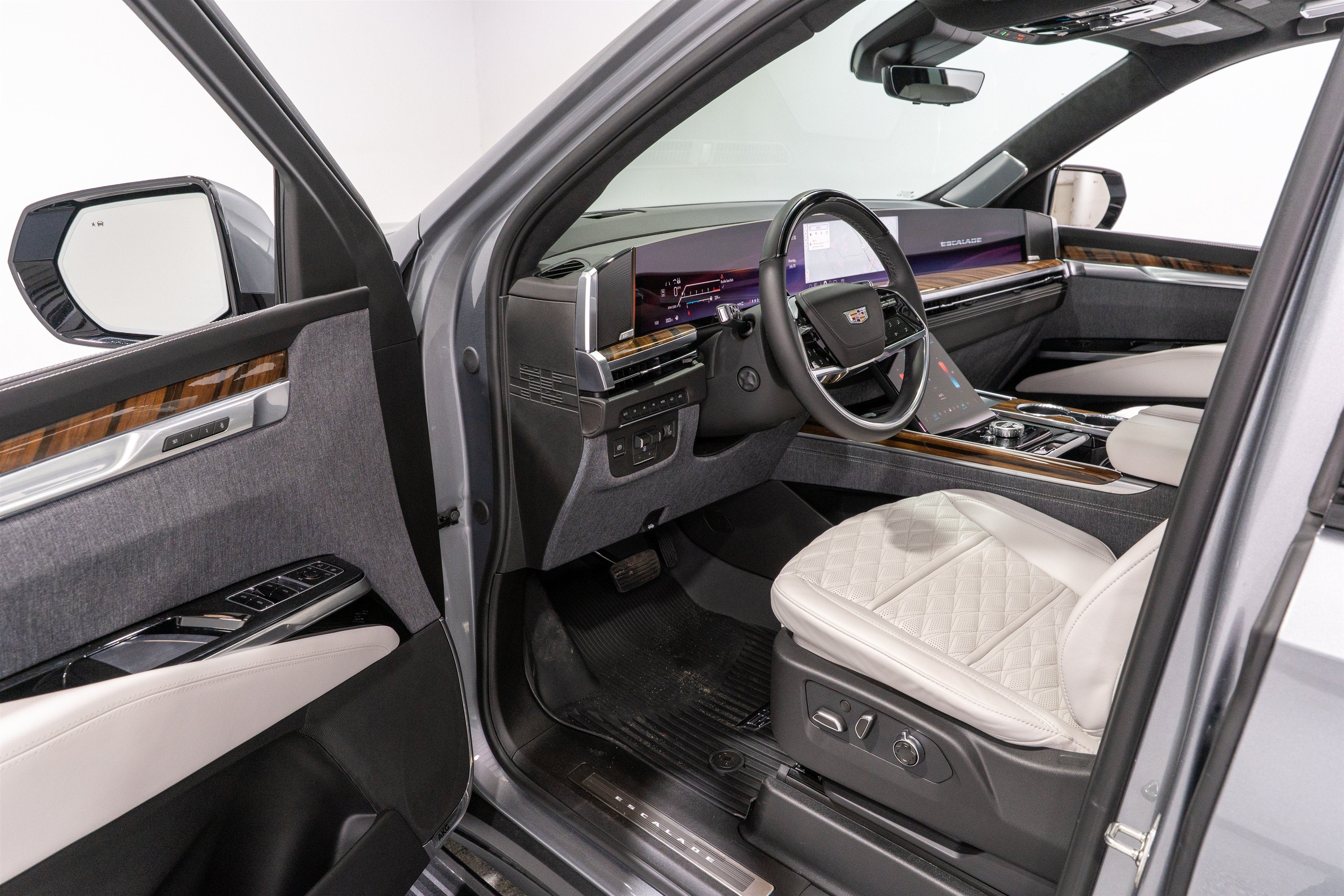2026 Cadillac Escalade ESV 4WD Platinum Sport