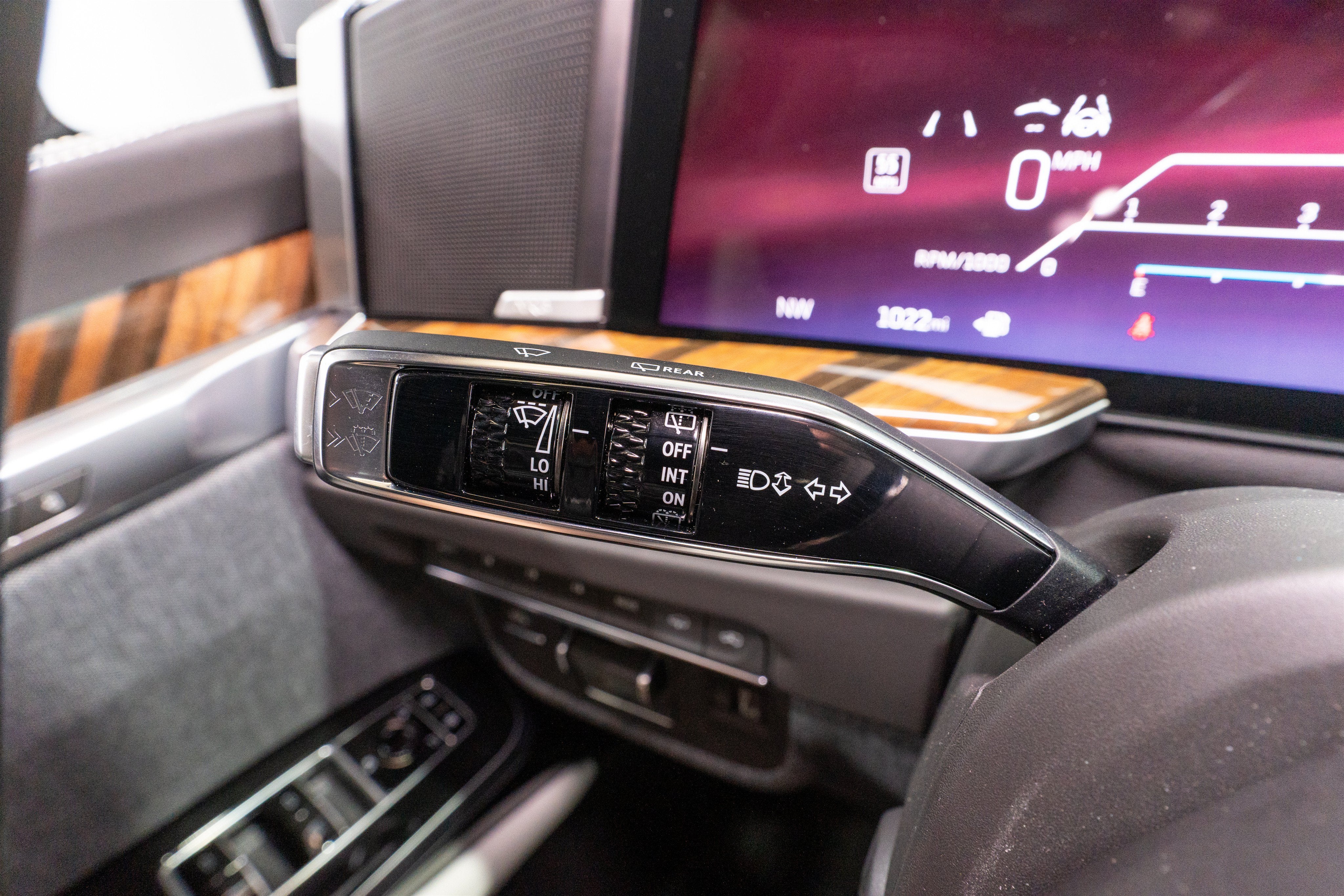 2026 Cadillac Escalade ESV 4WD Platinum Sport