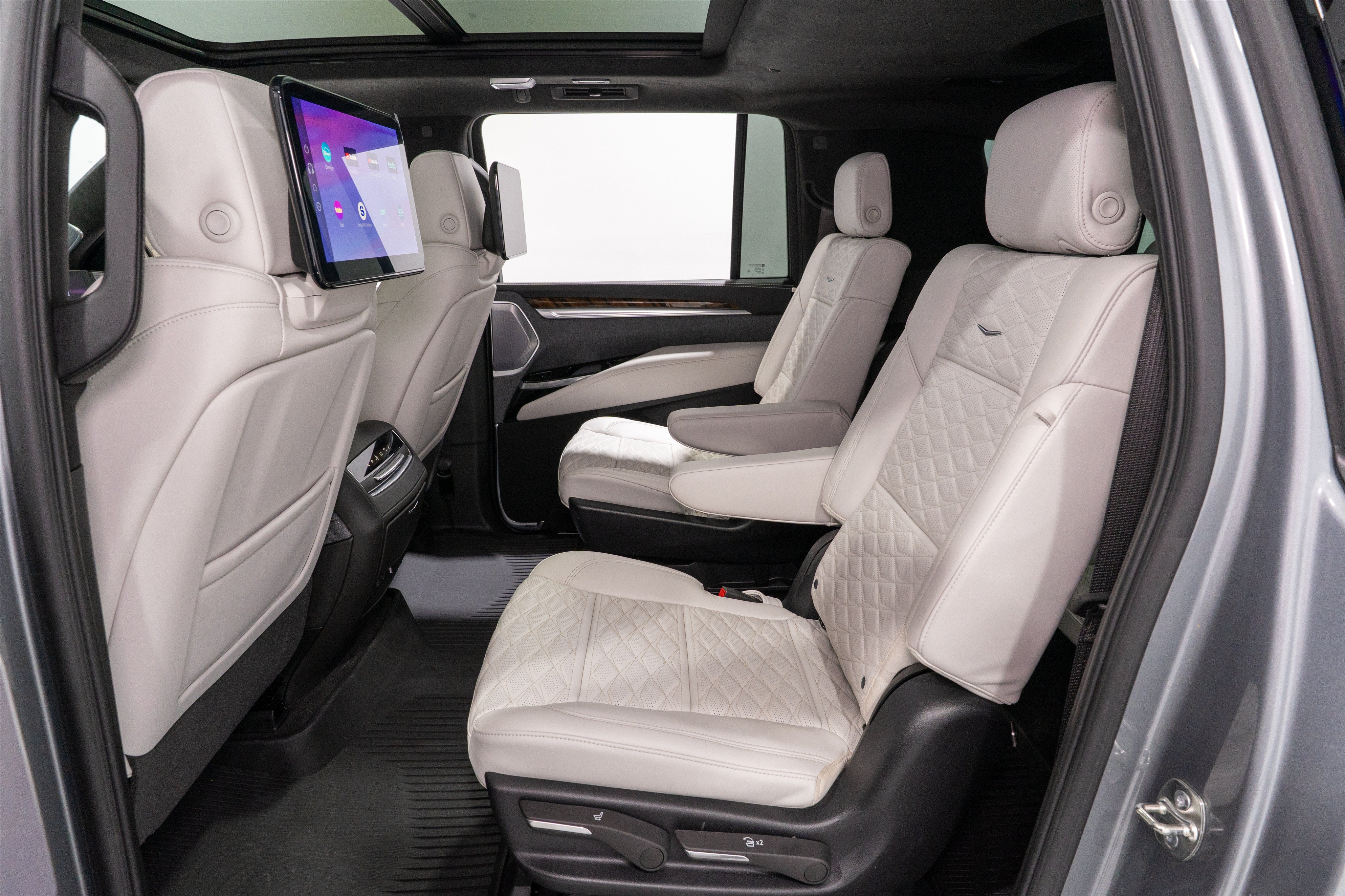 2026 Cadillac Escalade ESV 4WD Platinum Sport