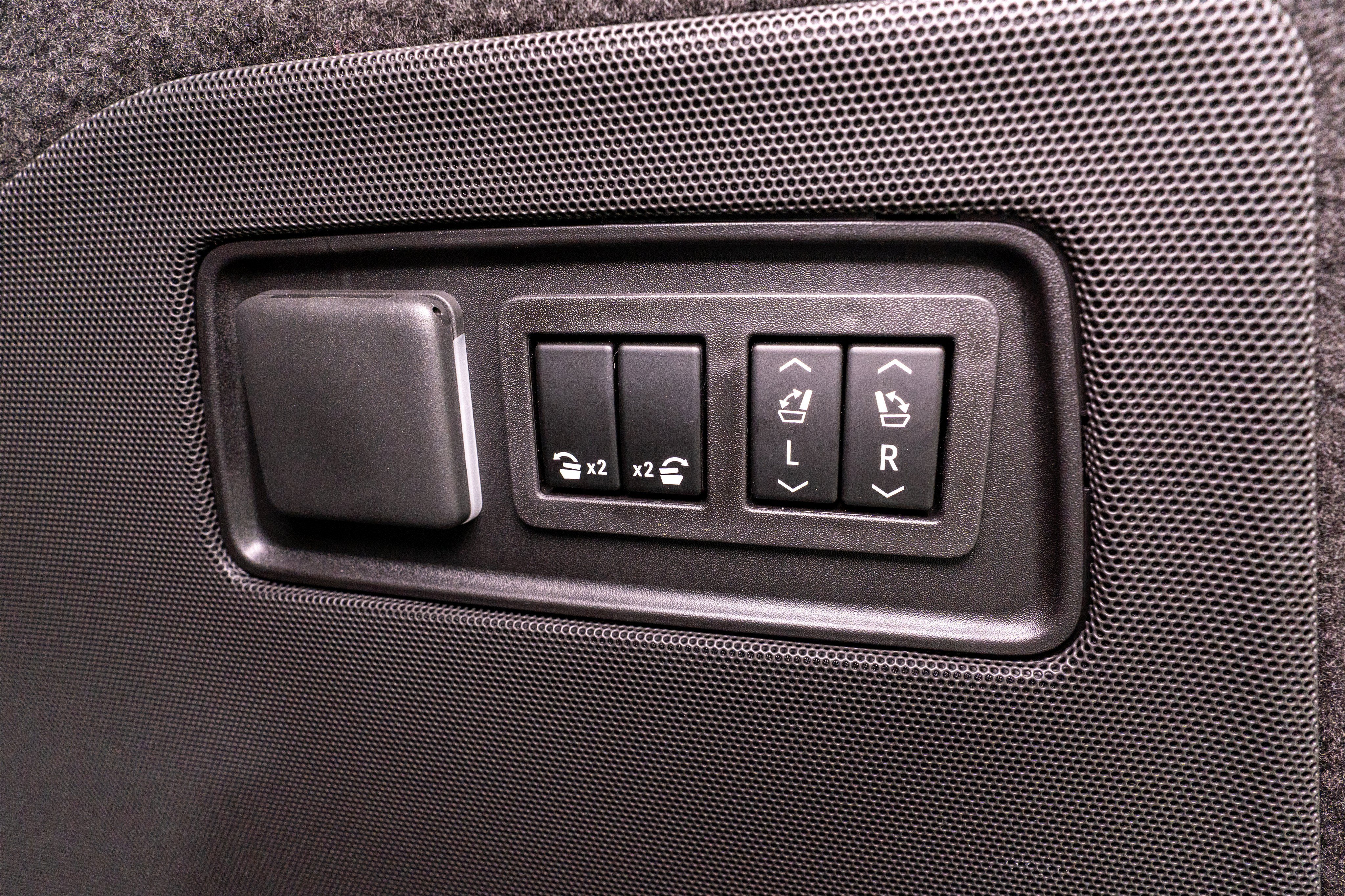 2026 Cadillac Escalade ESV 4WD Platinum Sport