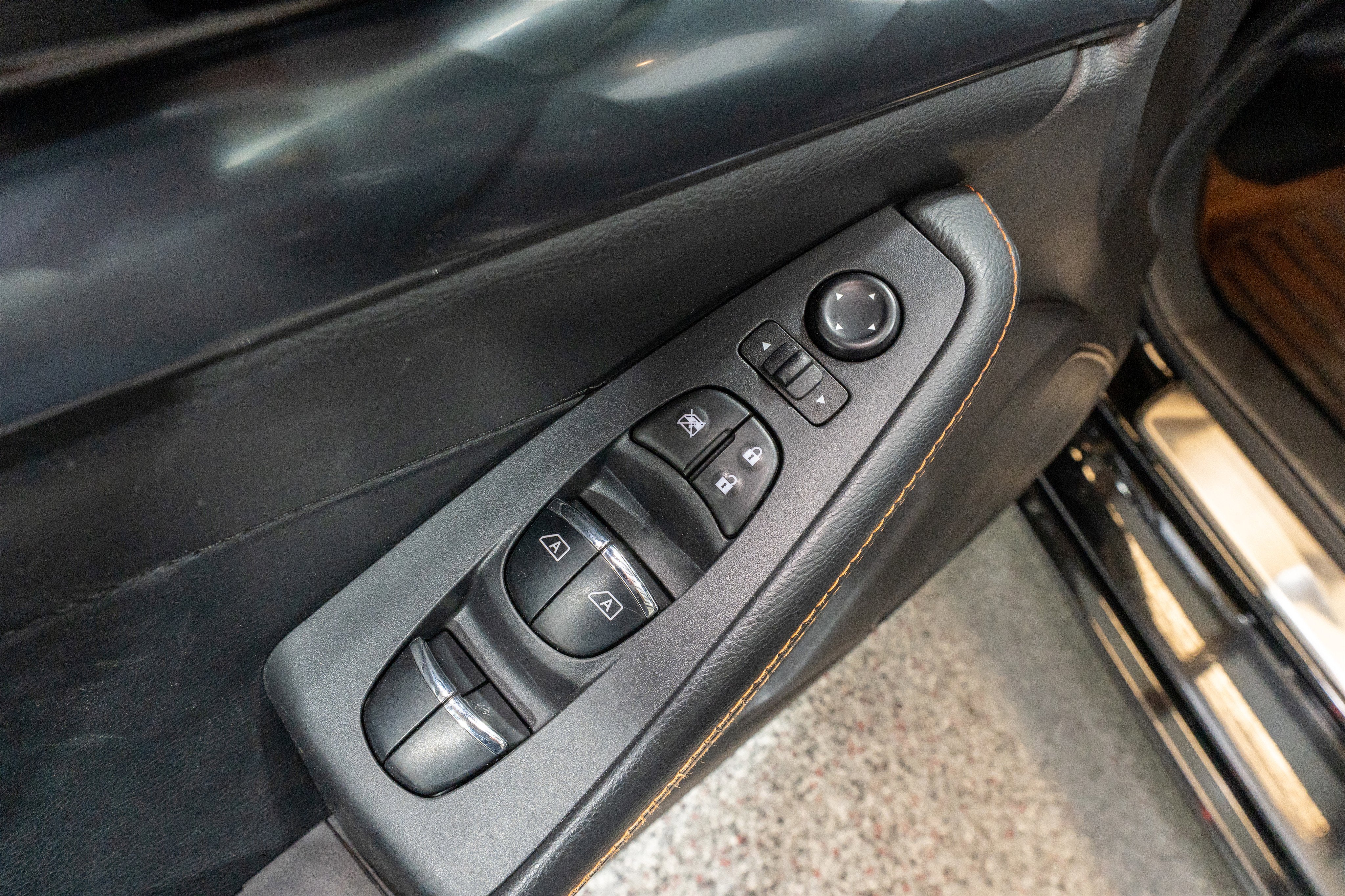 2020 Nissan Maxima SR