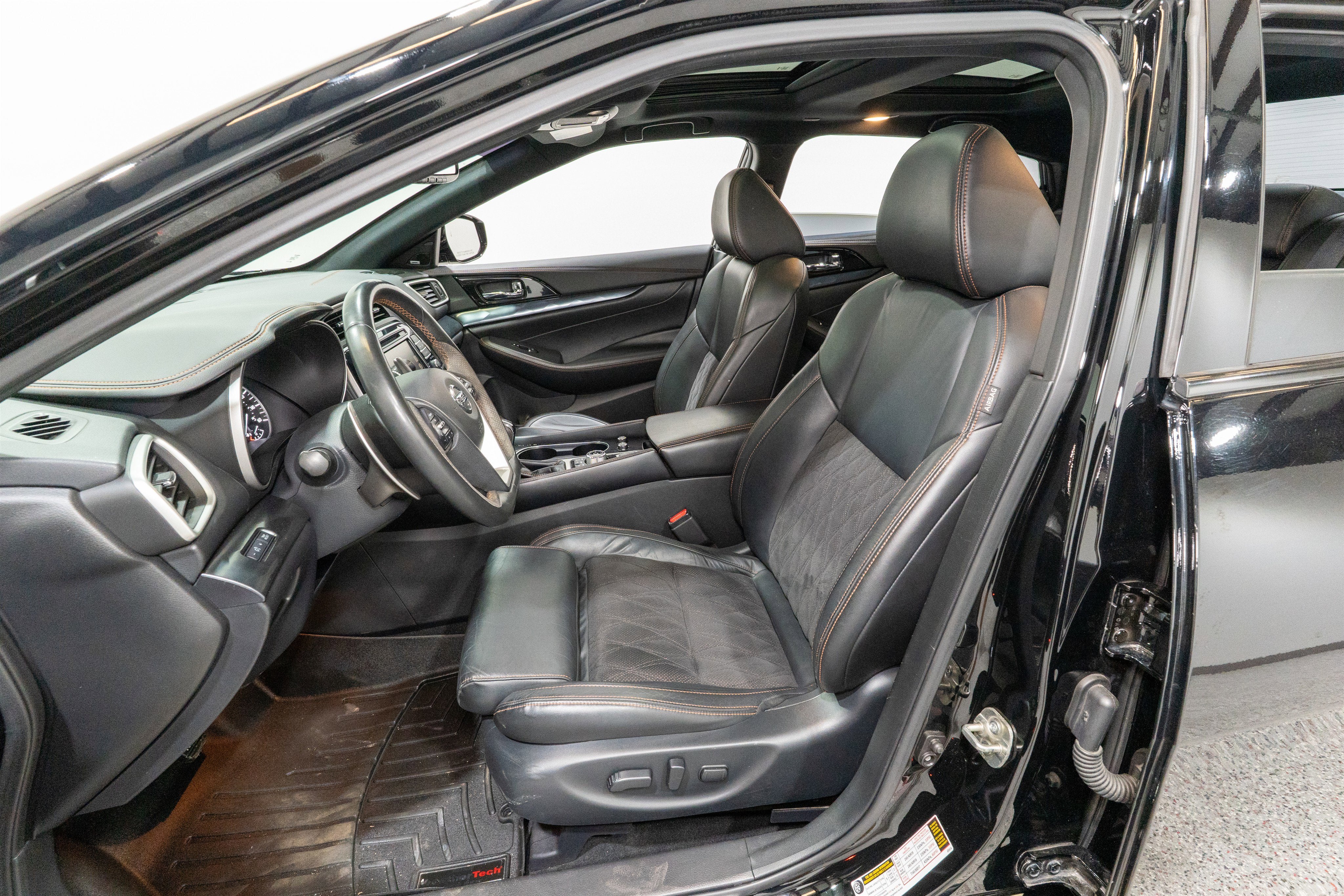 2020 Nissan Maxima SR