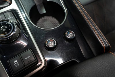 2020 Nissan Maxima SR