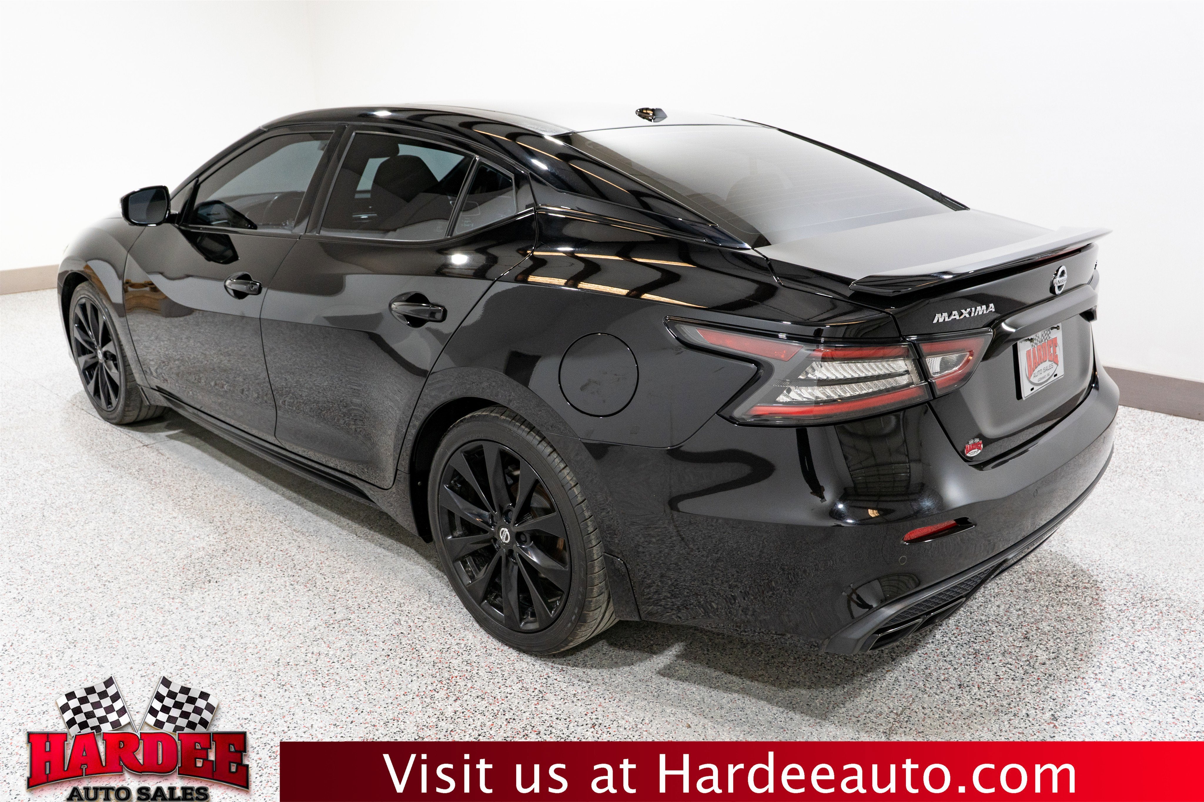 2020 Nissan Maxima SR