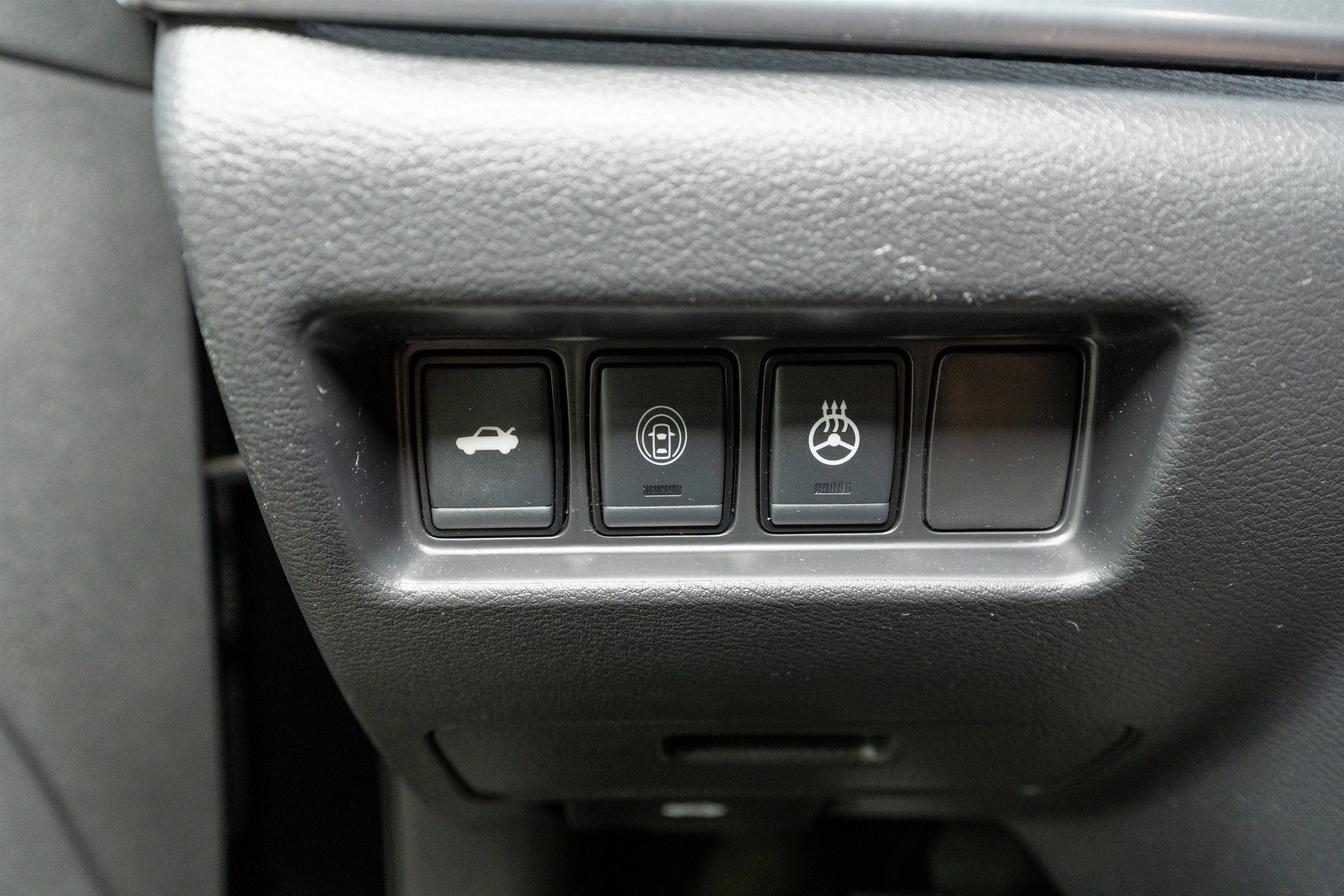 2020 Nissan Maxima SR