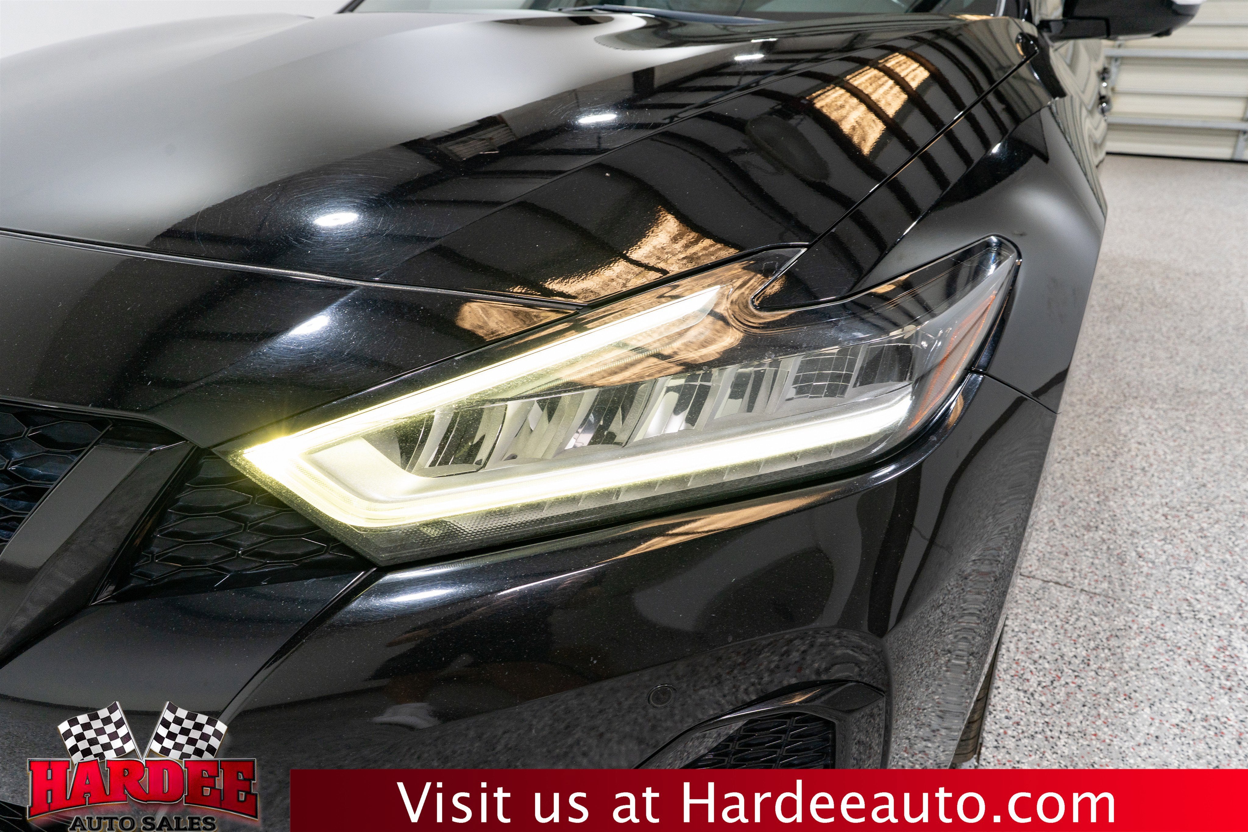 2020 Nissan Maxima SR