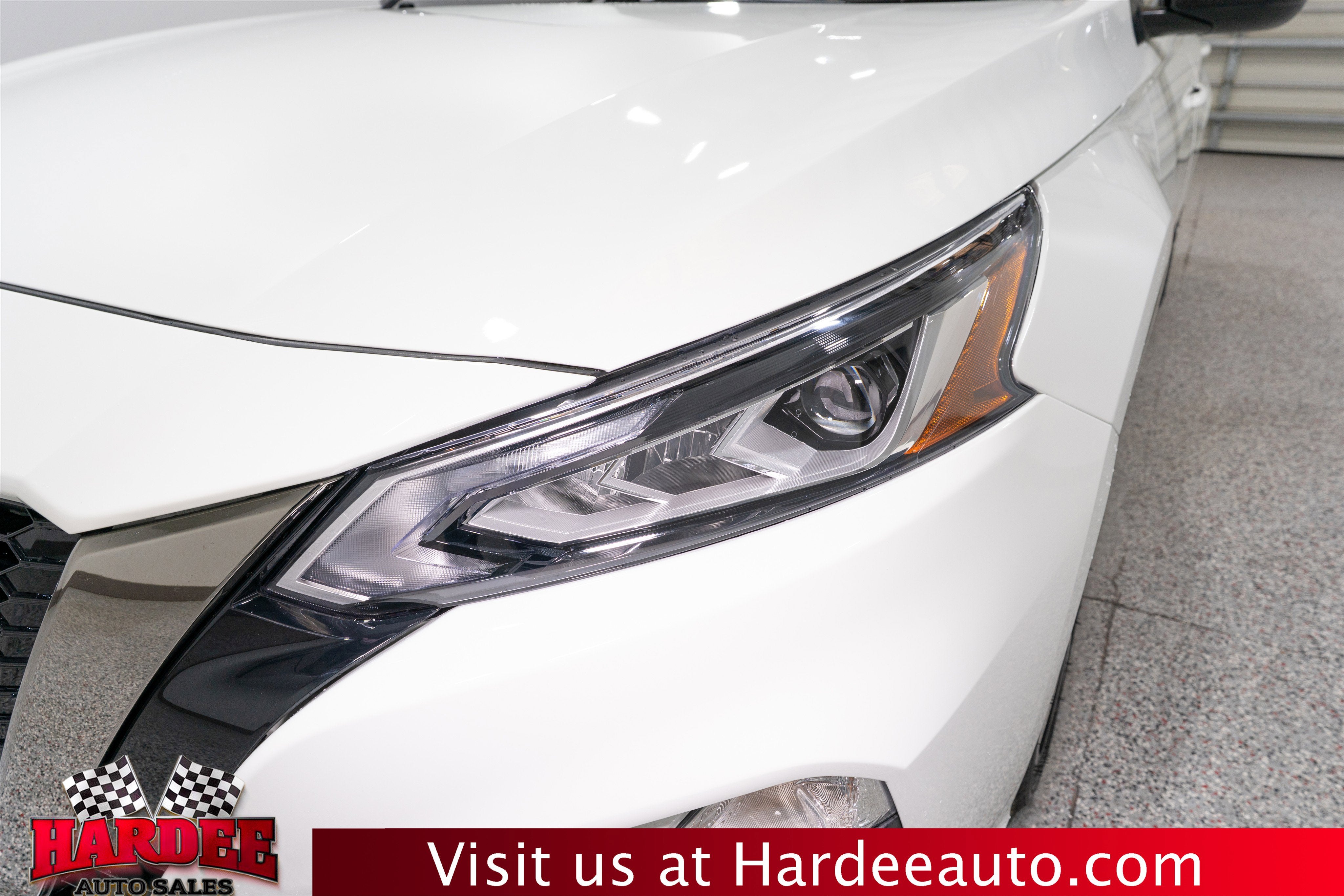 2021 Nissan Altima 2.5 SR