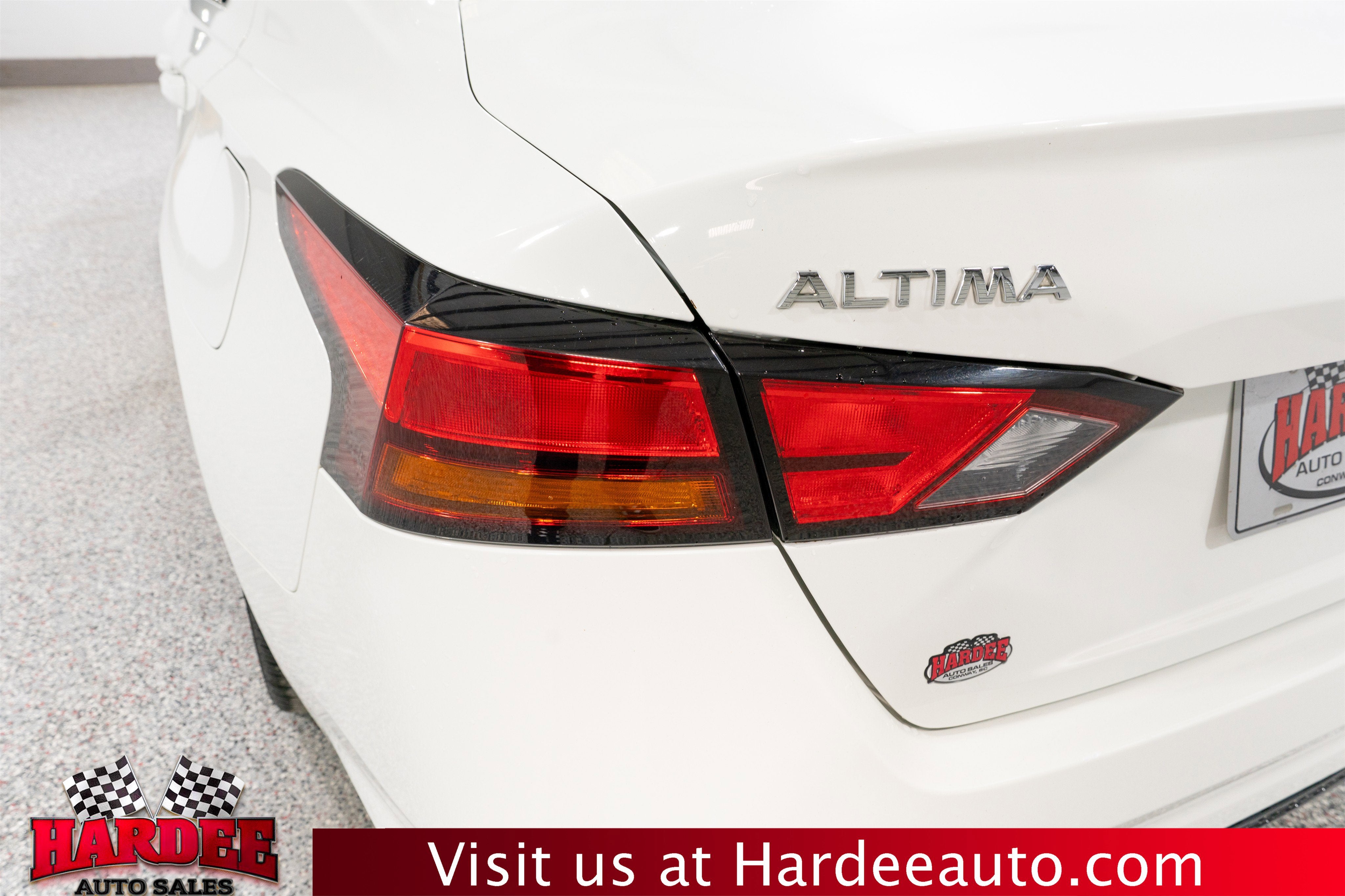 2021 Nissan Altima 2.5 SR