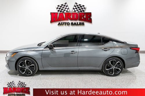 2025 Nissan Altima SR