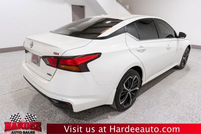 2025 Nissan Altima SR