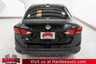 2022 Nissan Altima 2.5 SV