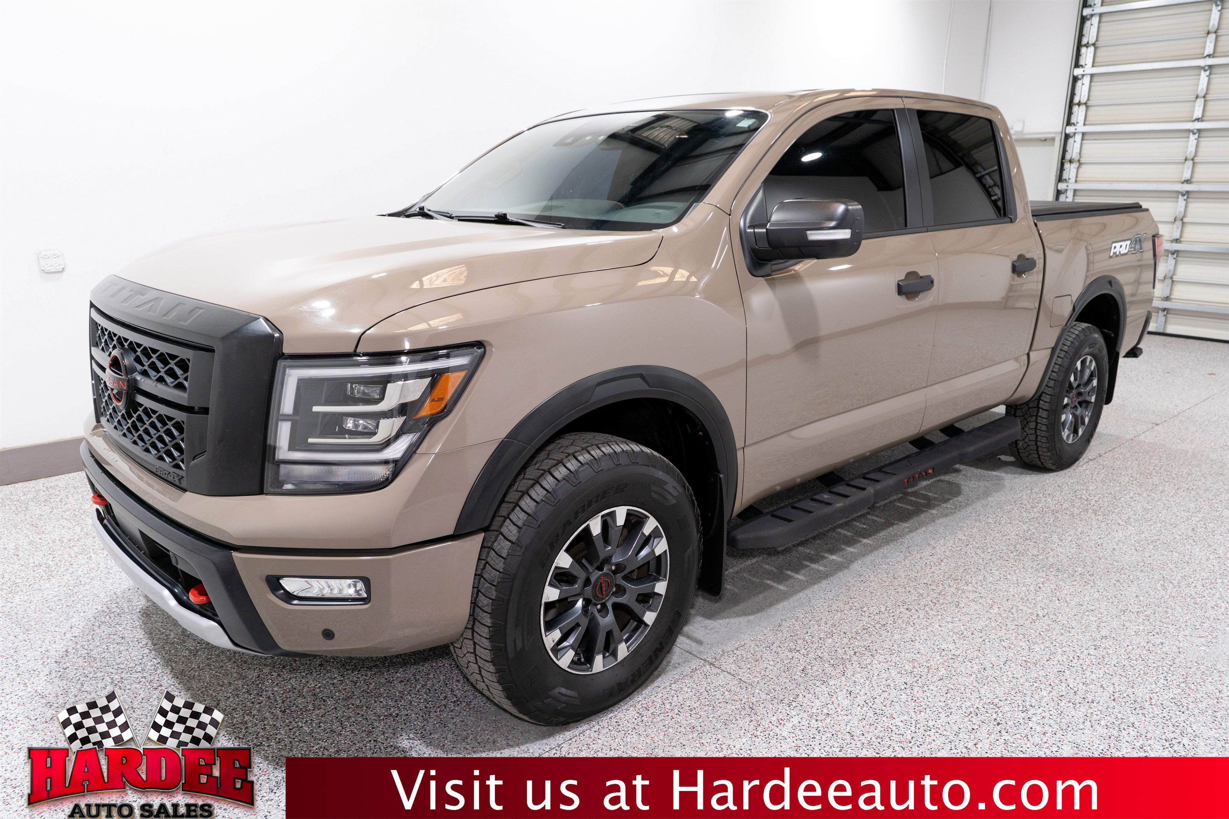 2024 Nissan Titan PRO-4X